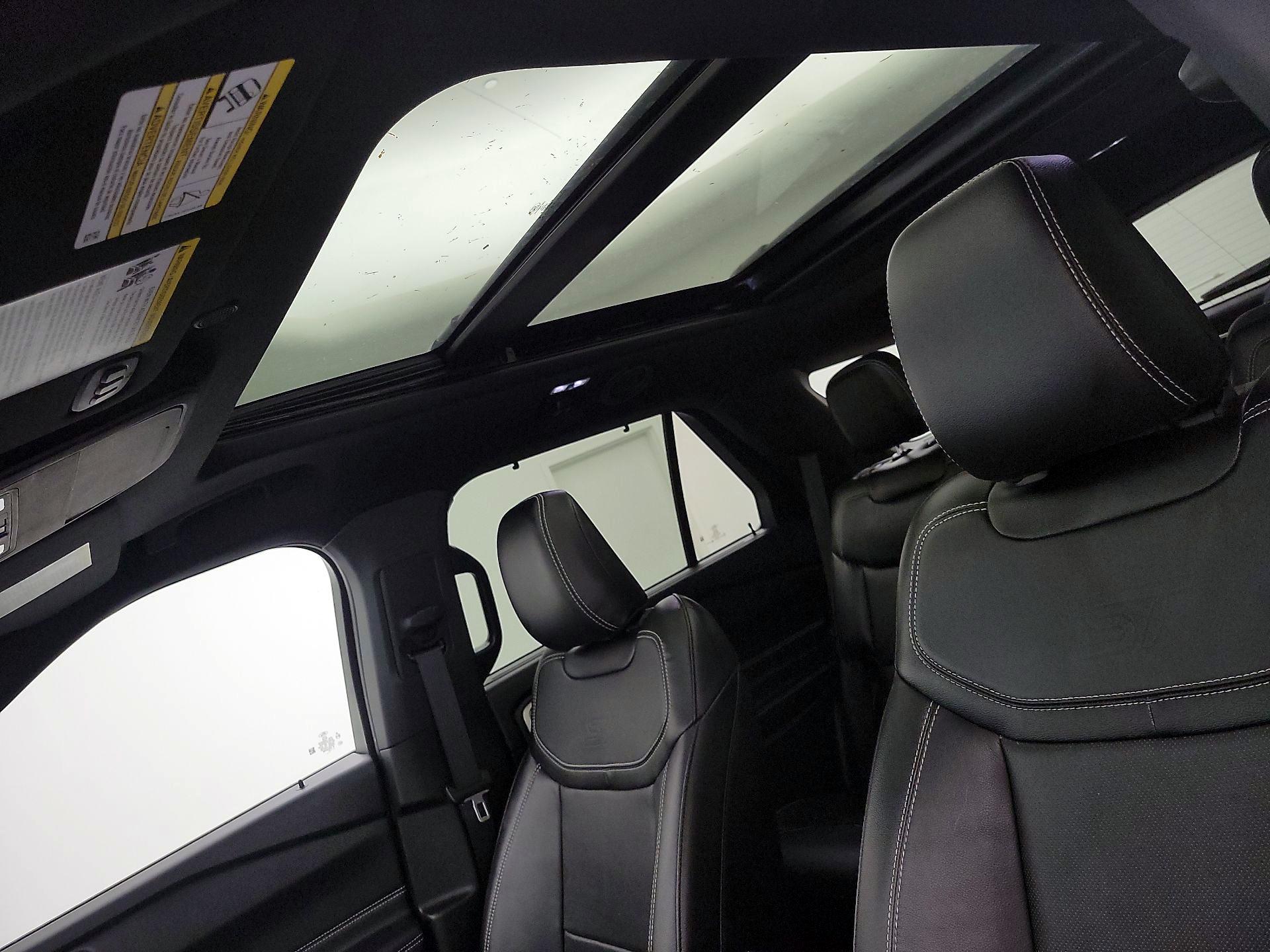 Thumbnail: 2021 Ford Explorer - 20