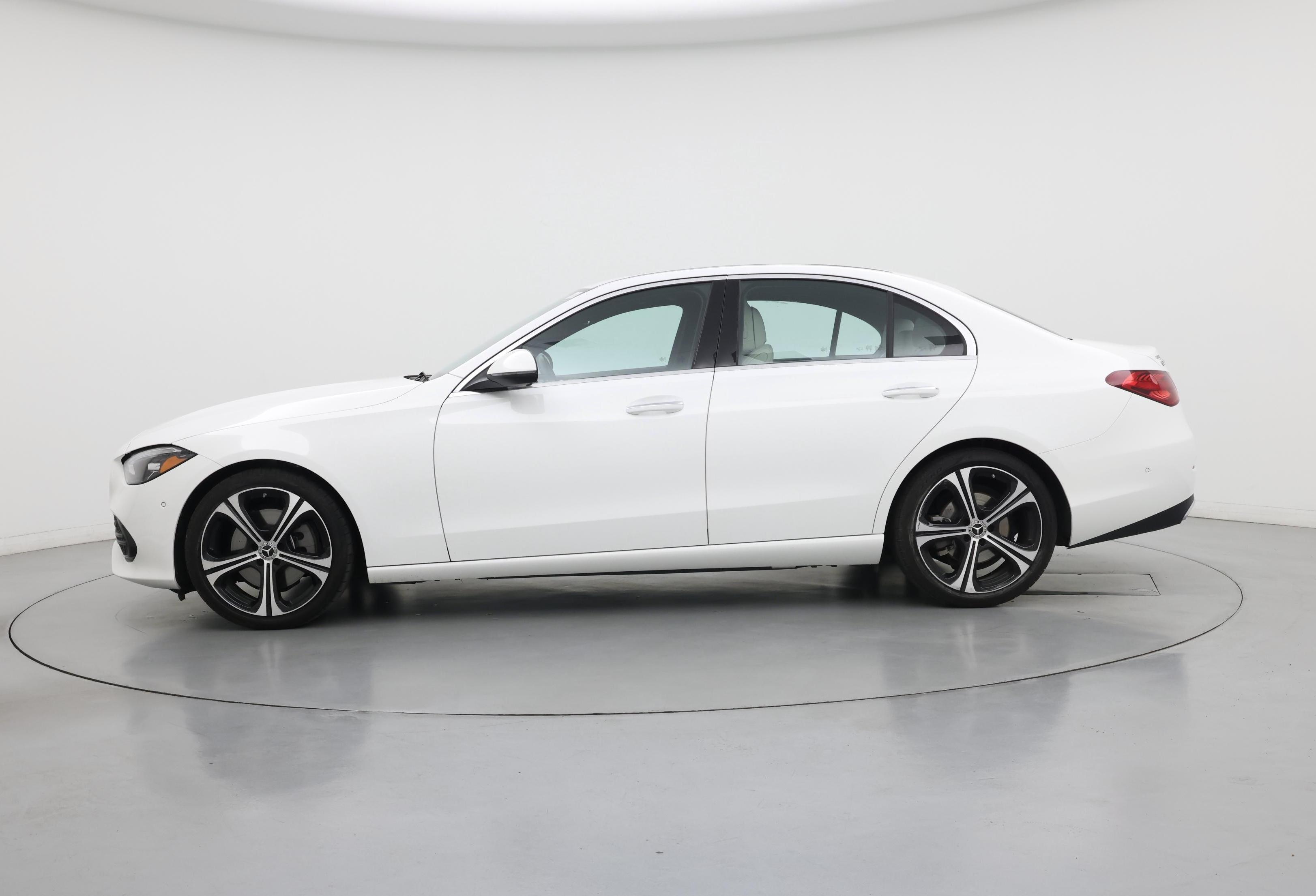 Thumbnail: 2025 Mercedes-Benz C-Class - 3