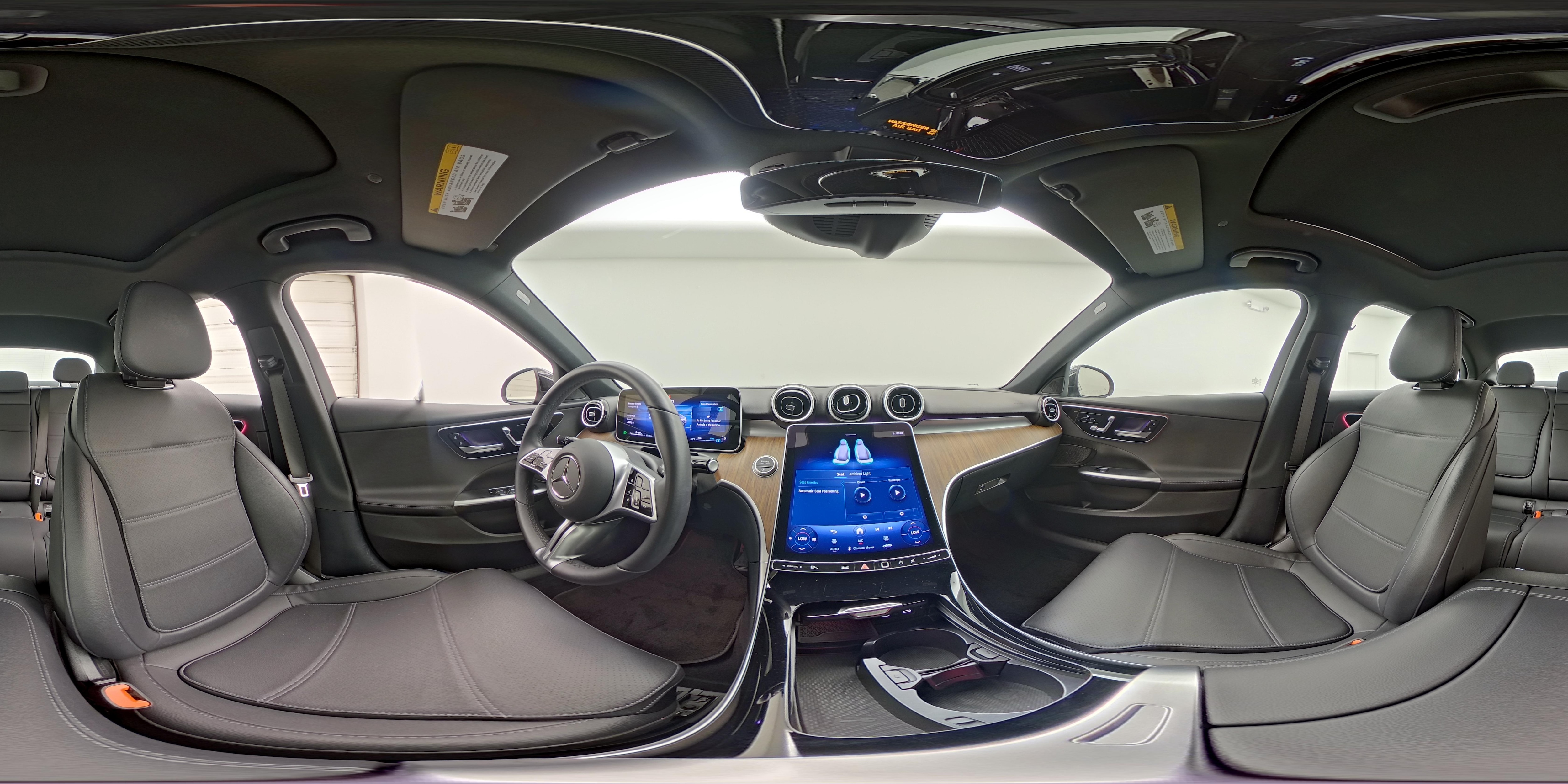 2025 Mercedes-Benz C-Class Sedan C 300 - Photo 25