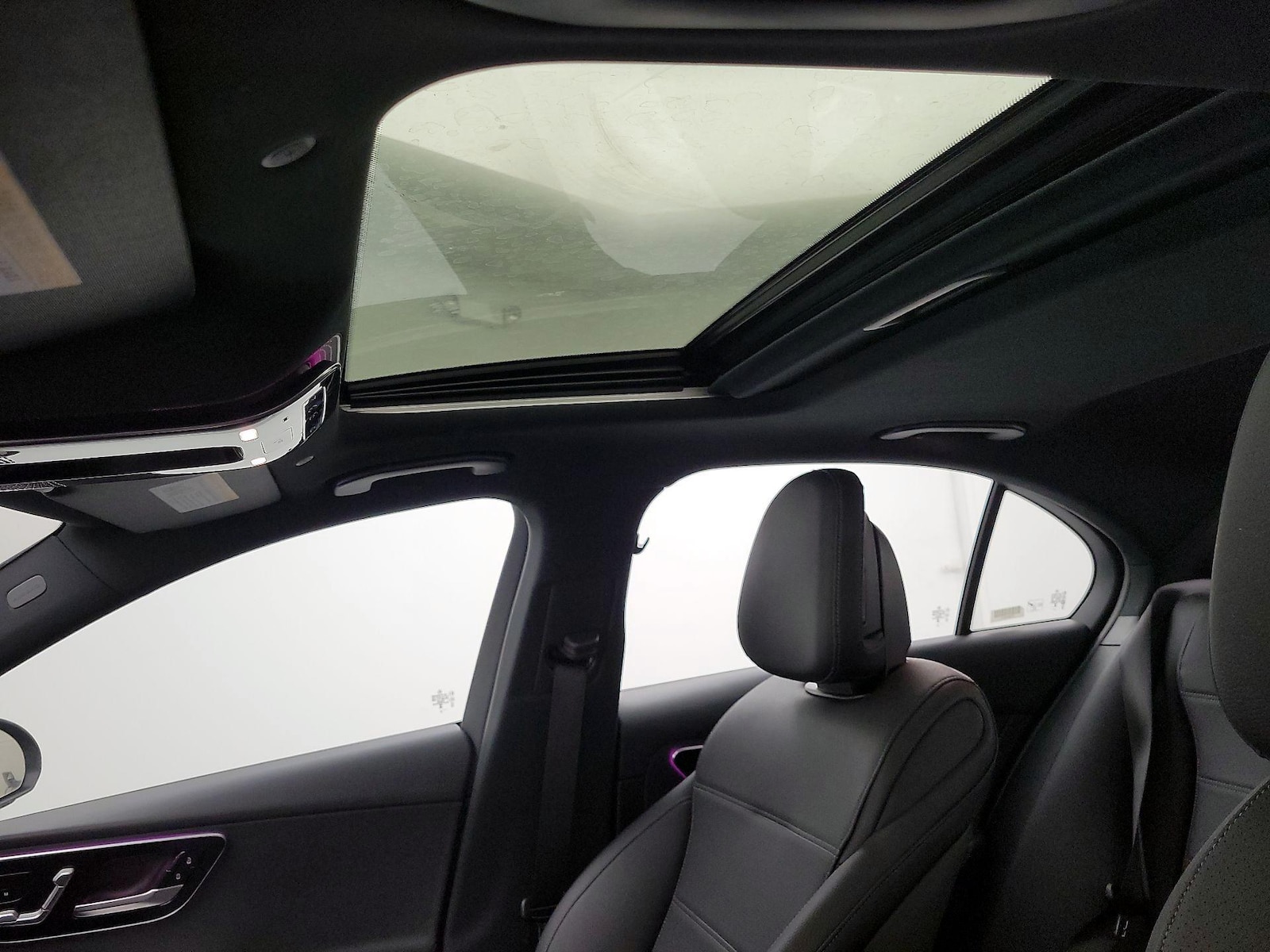 2025 Mercedes-Benz C-Class Sedan C 300 - Photo 20