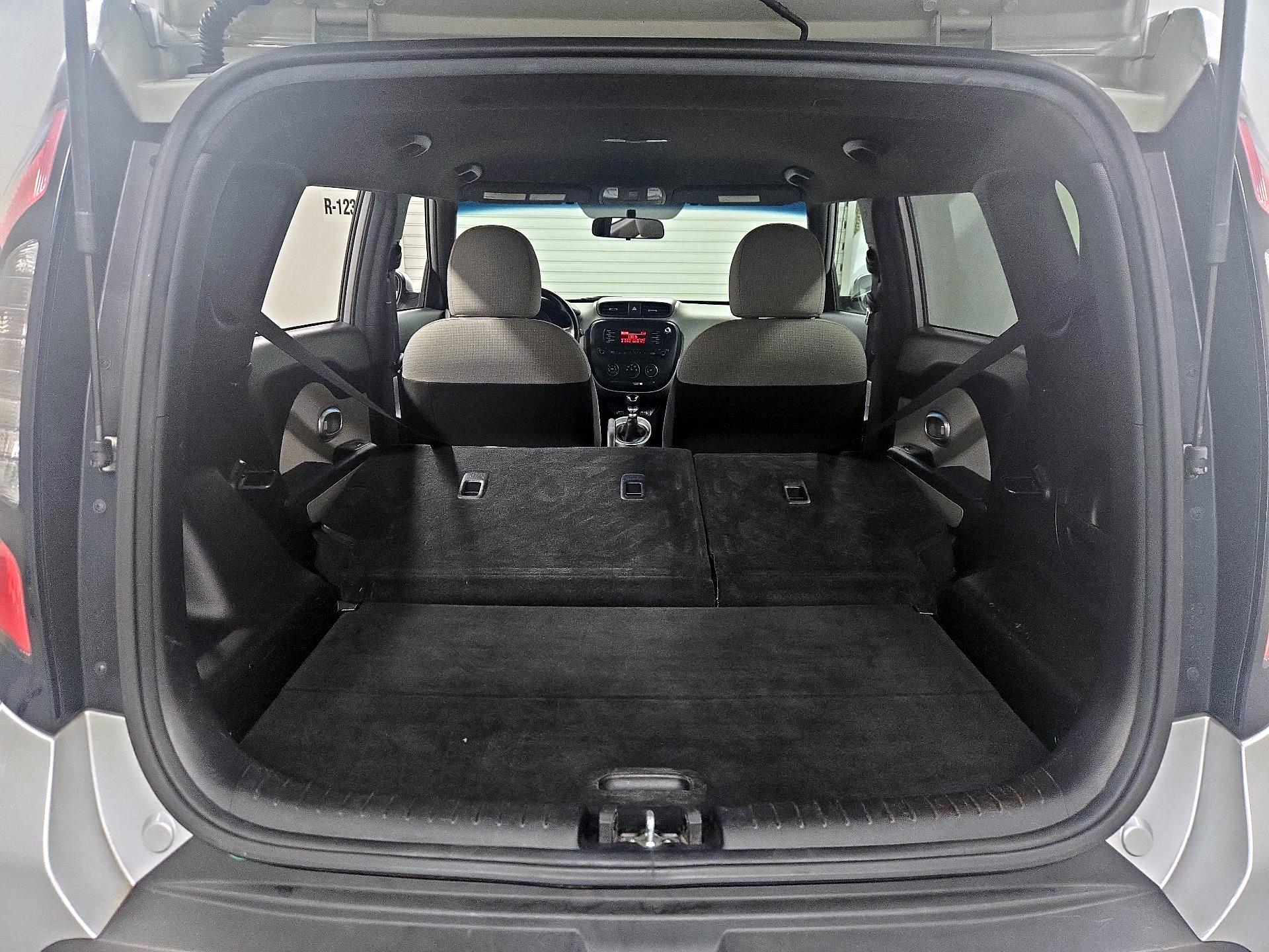 Thumbnail: 2015 Kia Soul - 20