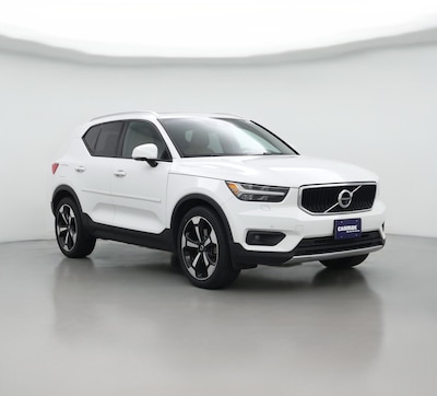 2020 Volvo XC40 T5 Momentum