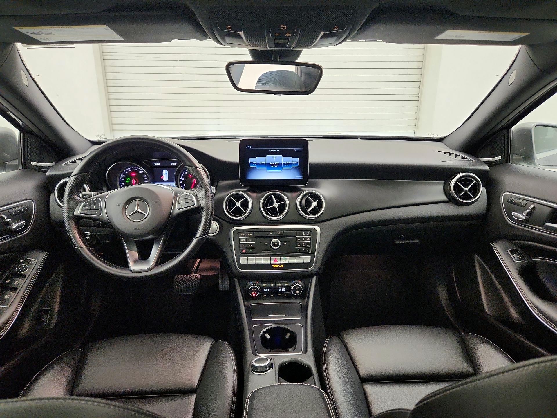 Thumbnail: 2019 Mercedes-Benz GLA - 9