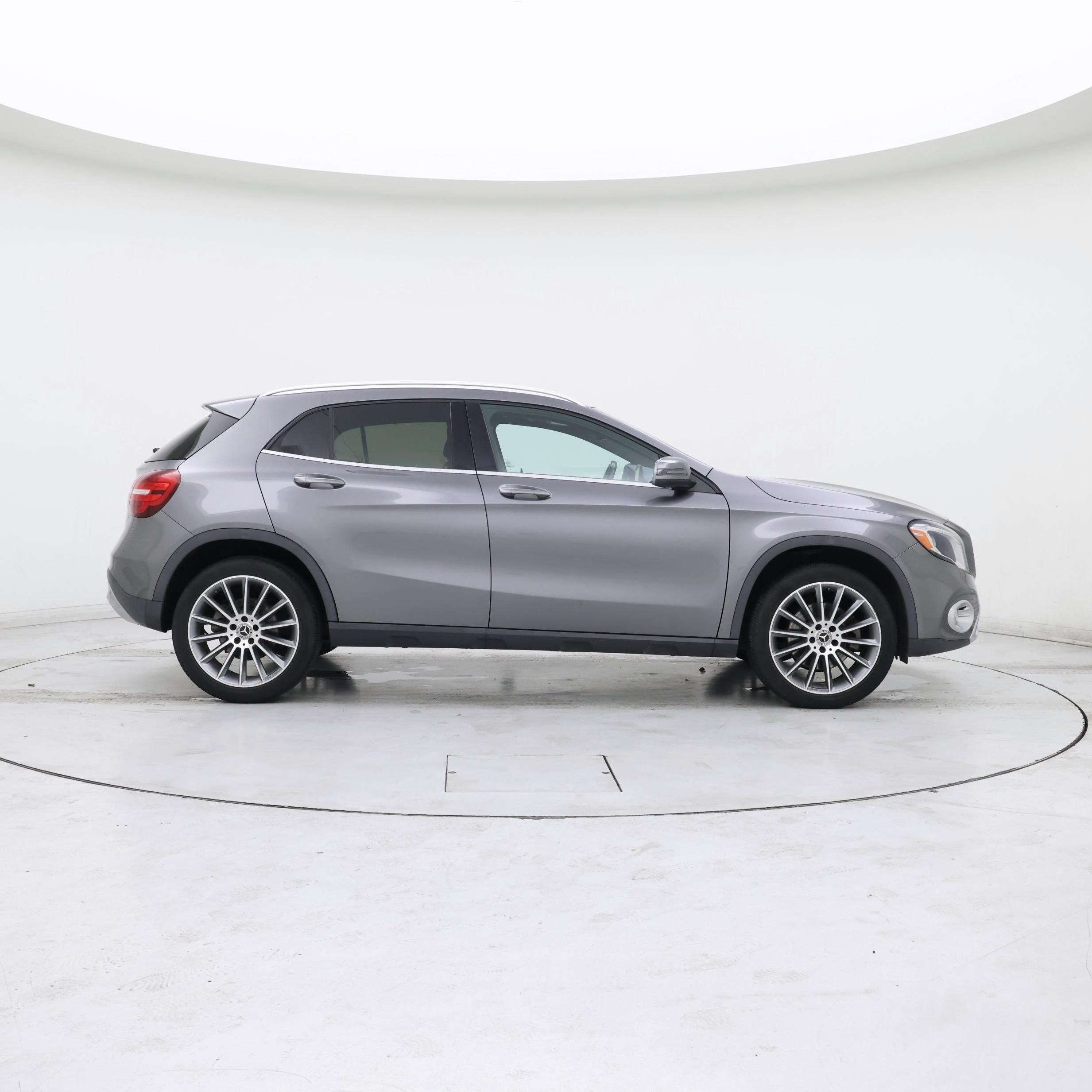 Thumbnail: 2019 Mercedes-Benz GLA - 7