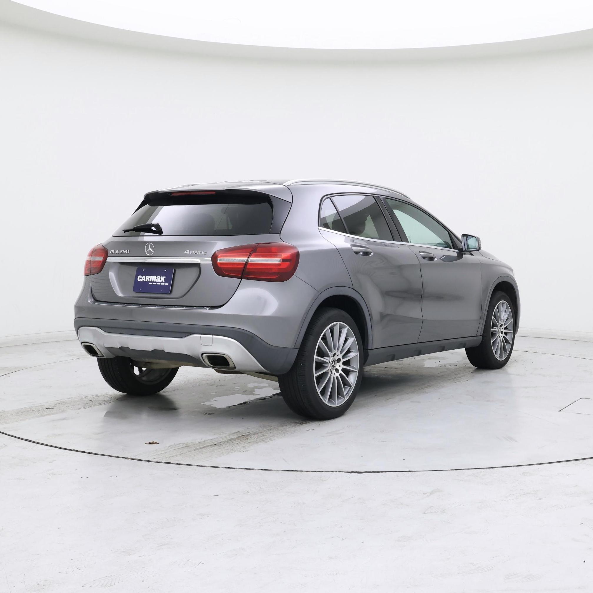 Thumbnail: 2019 Mercedes-Benz GLA - 8