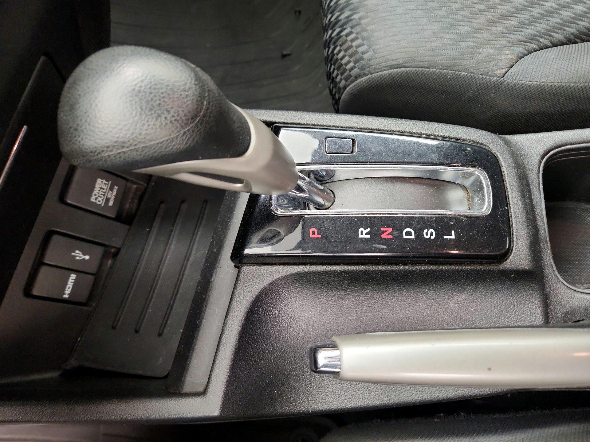 Thumbnail: 2015 Honda Civic - 17
