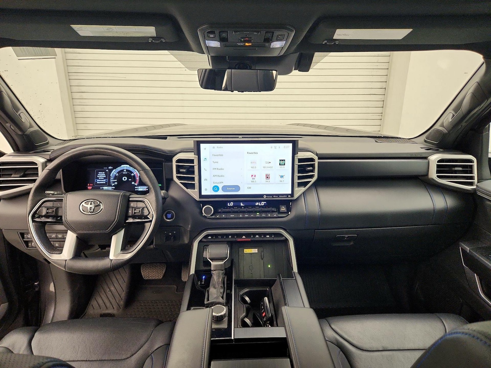 2022 Toyota Tundra Platinum - Photo 10