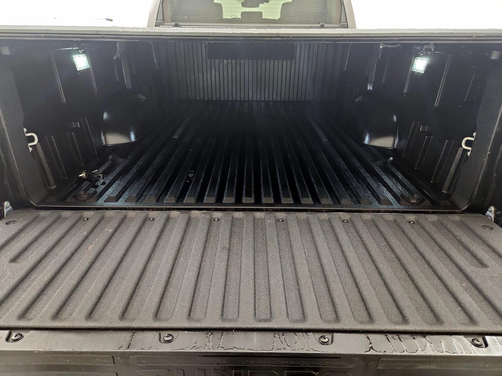 2022 Toyota Tundra Platinum - Photo 23