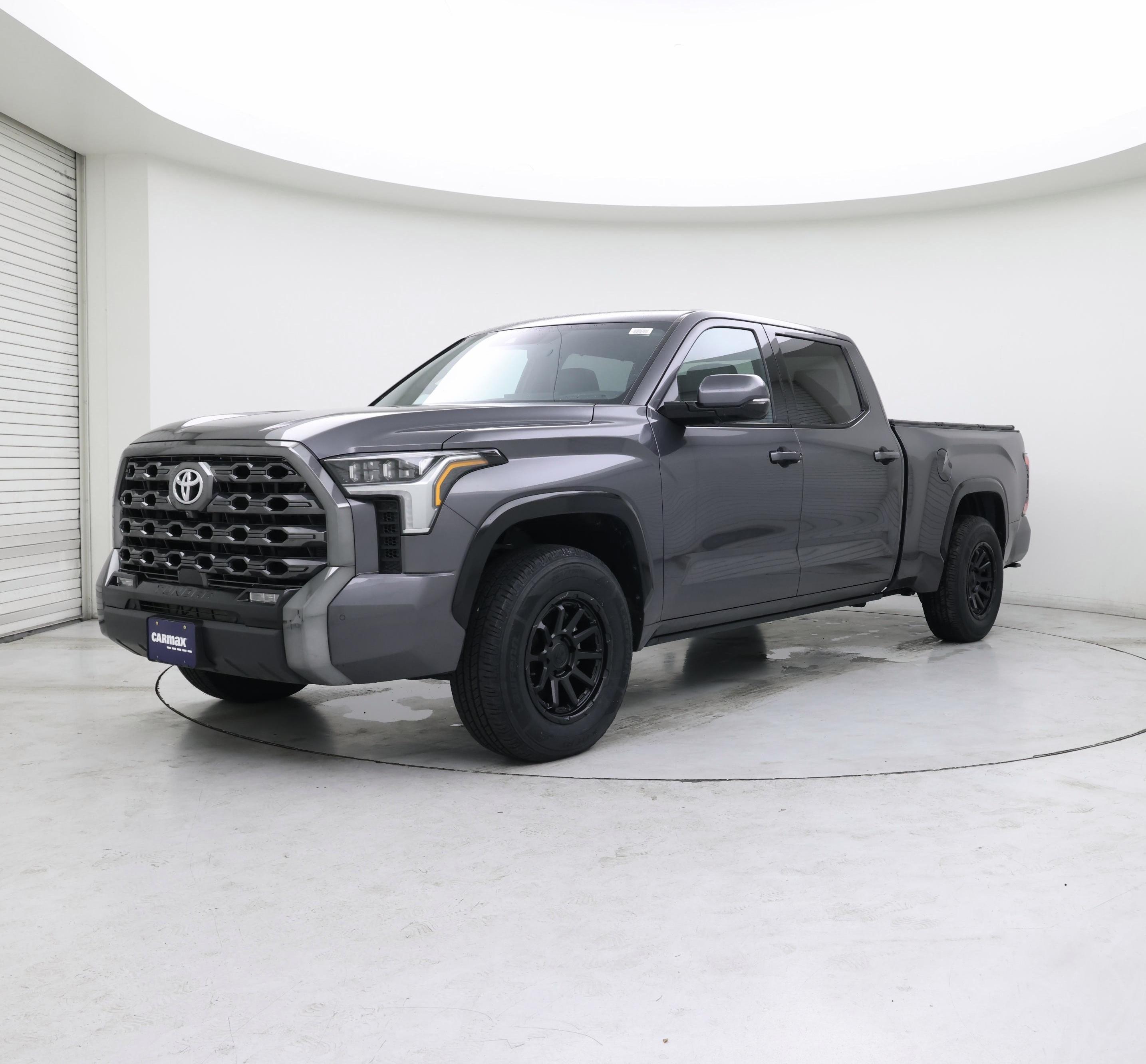 Thumbnail: 2022 Toyota Tundra - 4