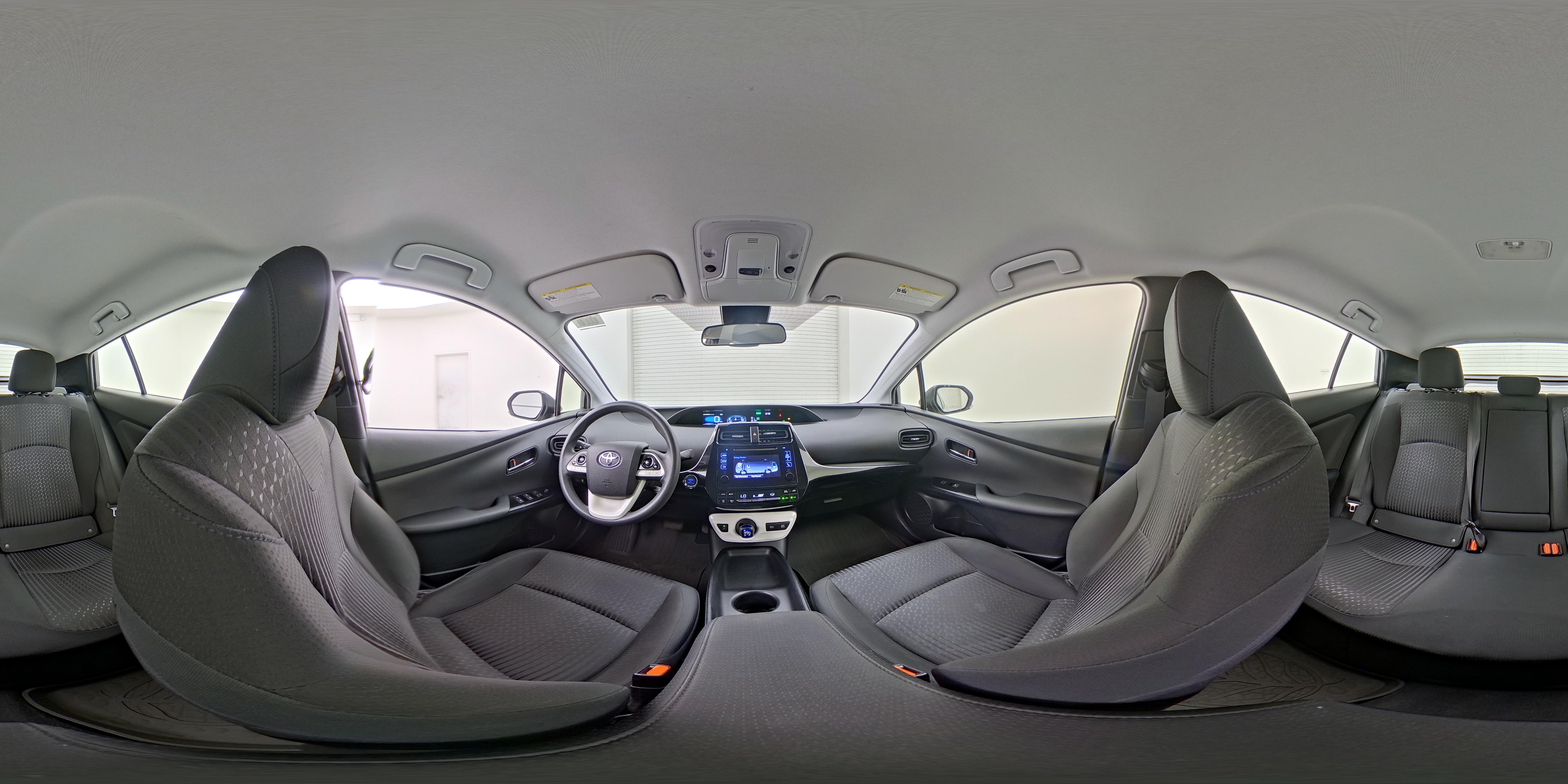 2017 Toyota Prius One - Photo 24