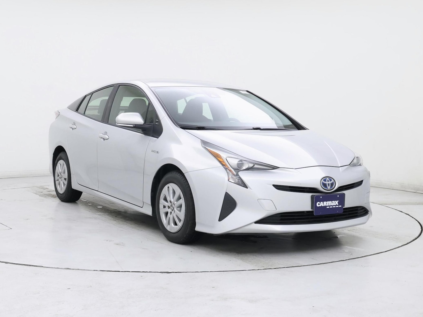 2017 Toyota Prius One - Photo 2
