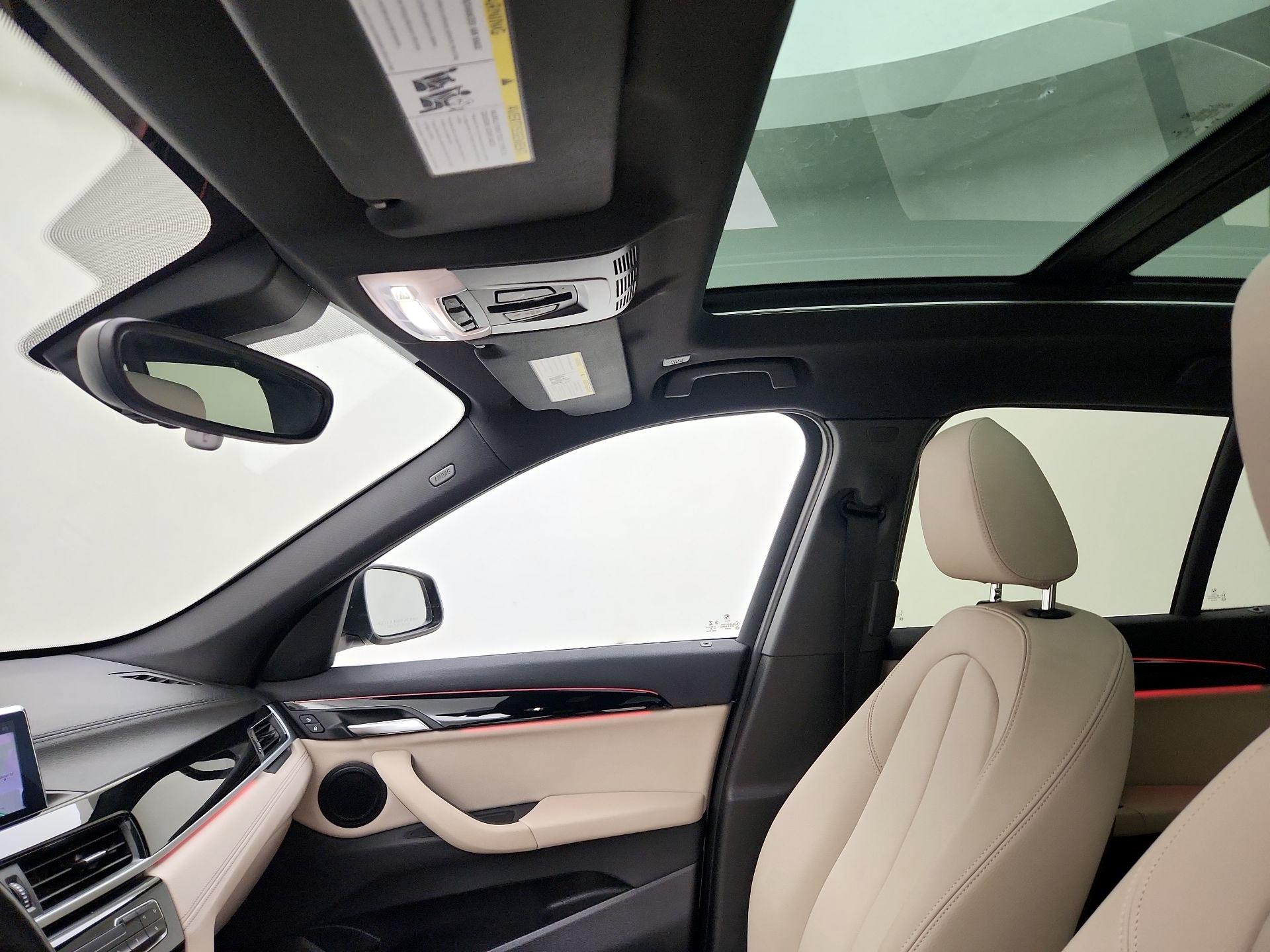 Thumbnail: 2022 BMW X1 - 20