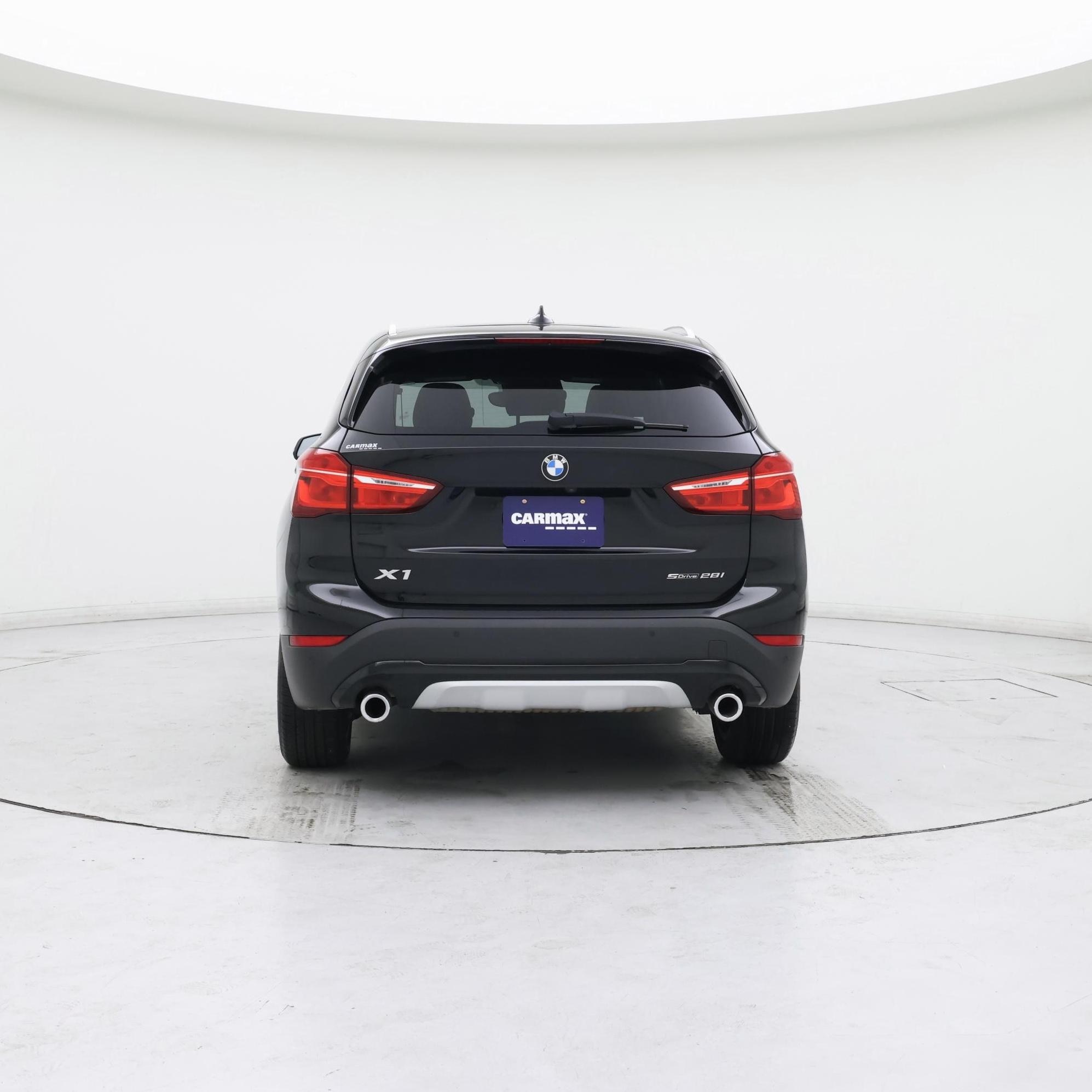 Thumbnail: 2022 BMW X1 - 6