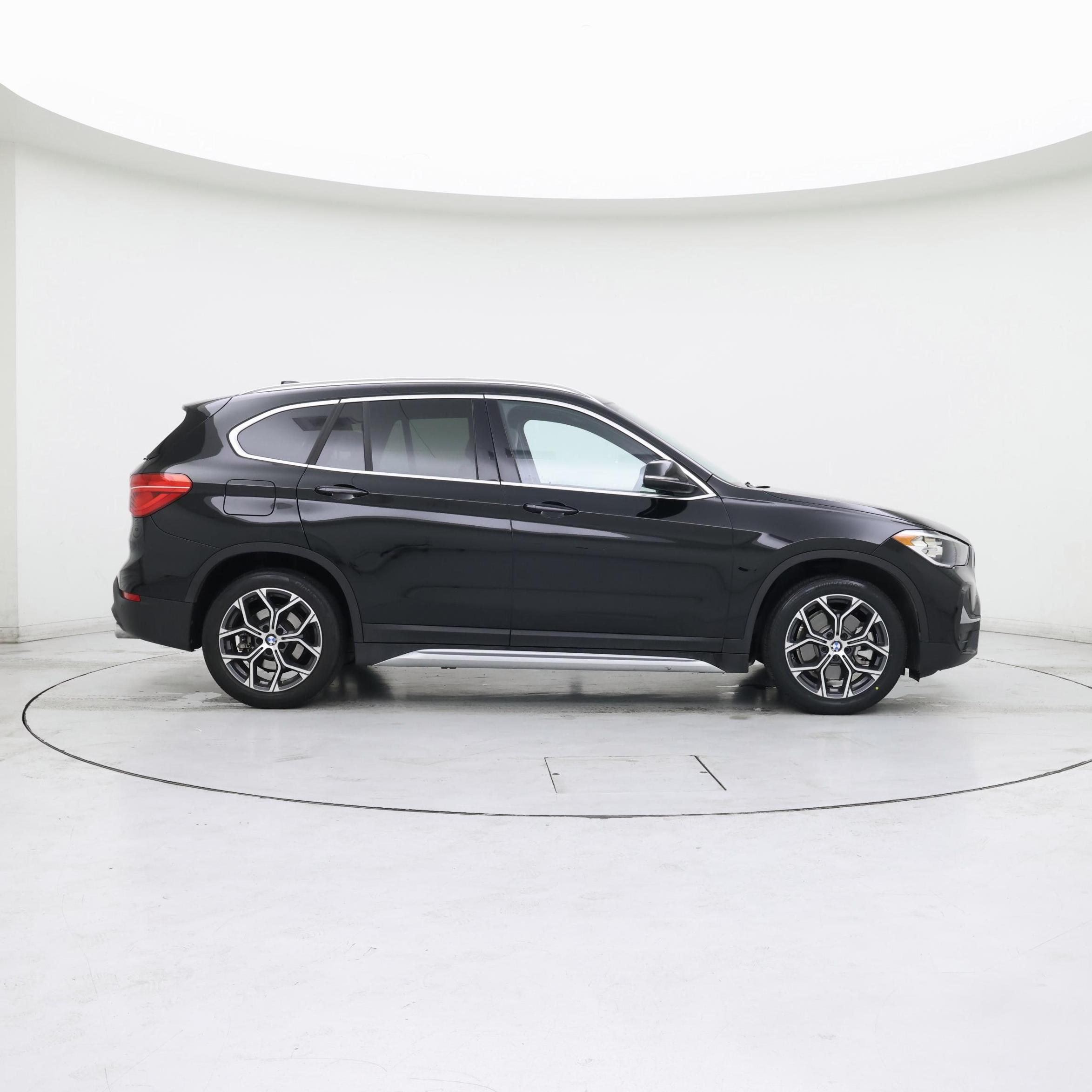 Thumbnail: 2022 BMW X1 - 7