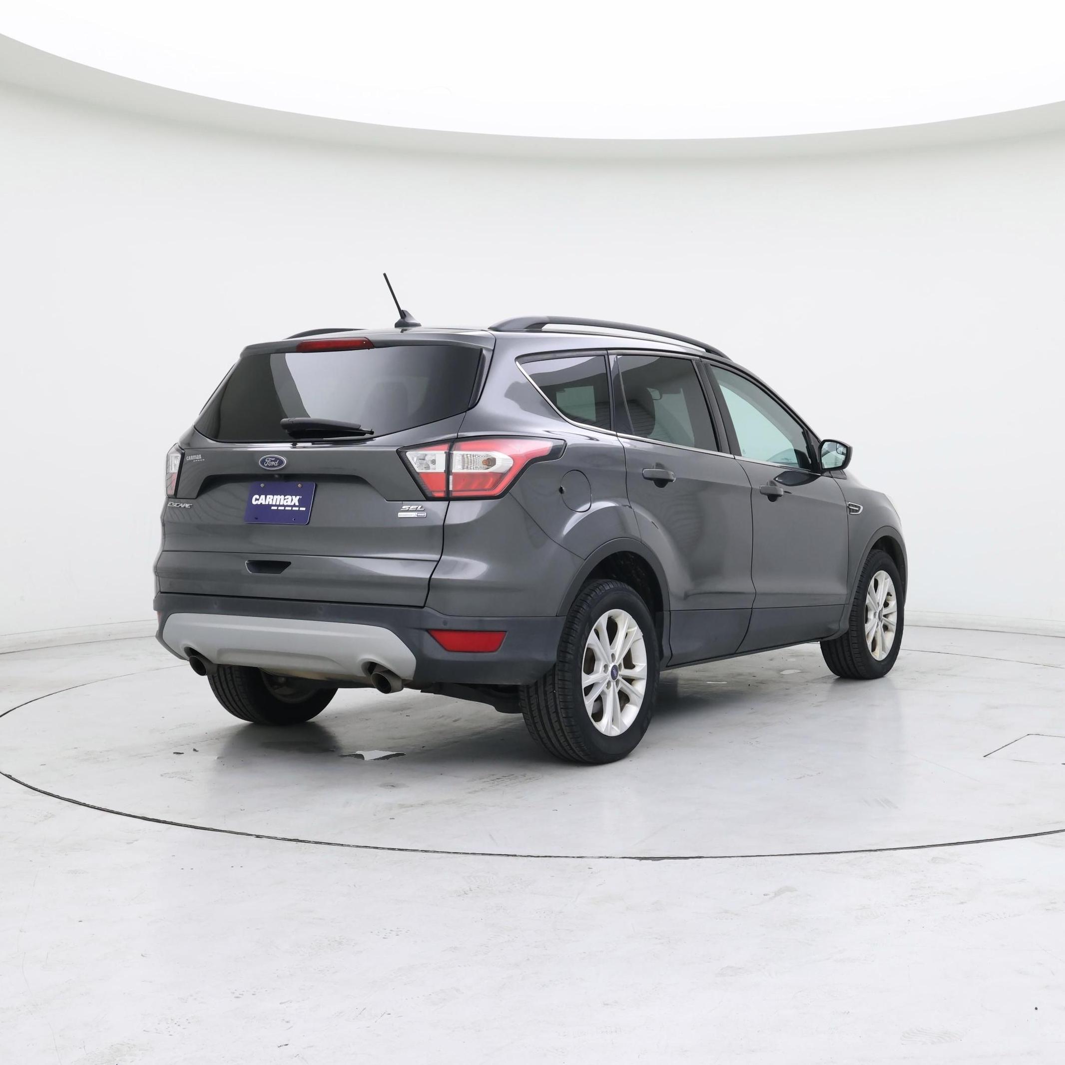 Thumbnail: 2018 Ford Escape - 8