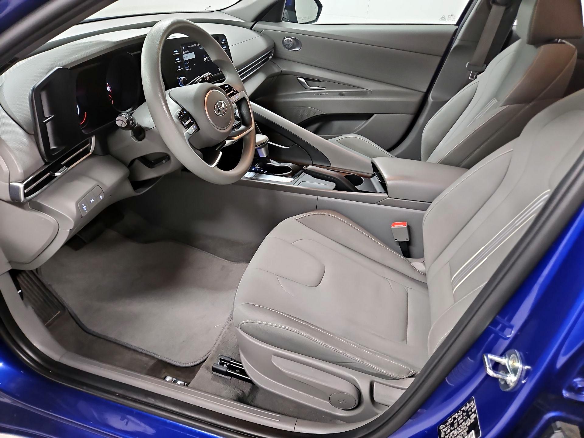 Thumbnail: 2023 Hyundai Elantra - 11