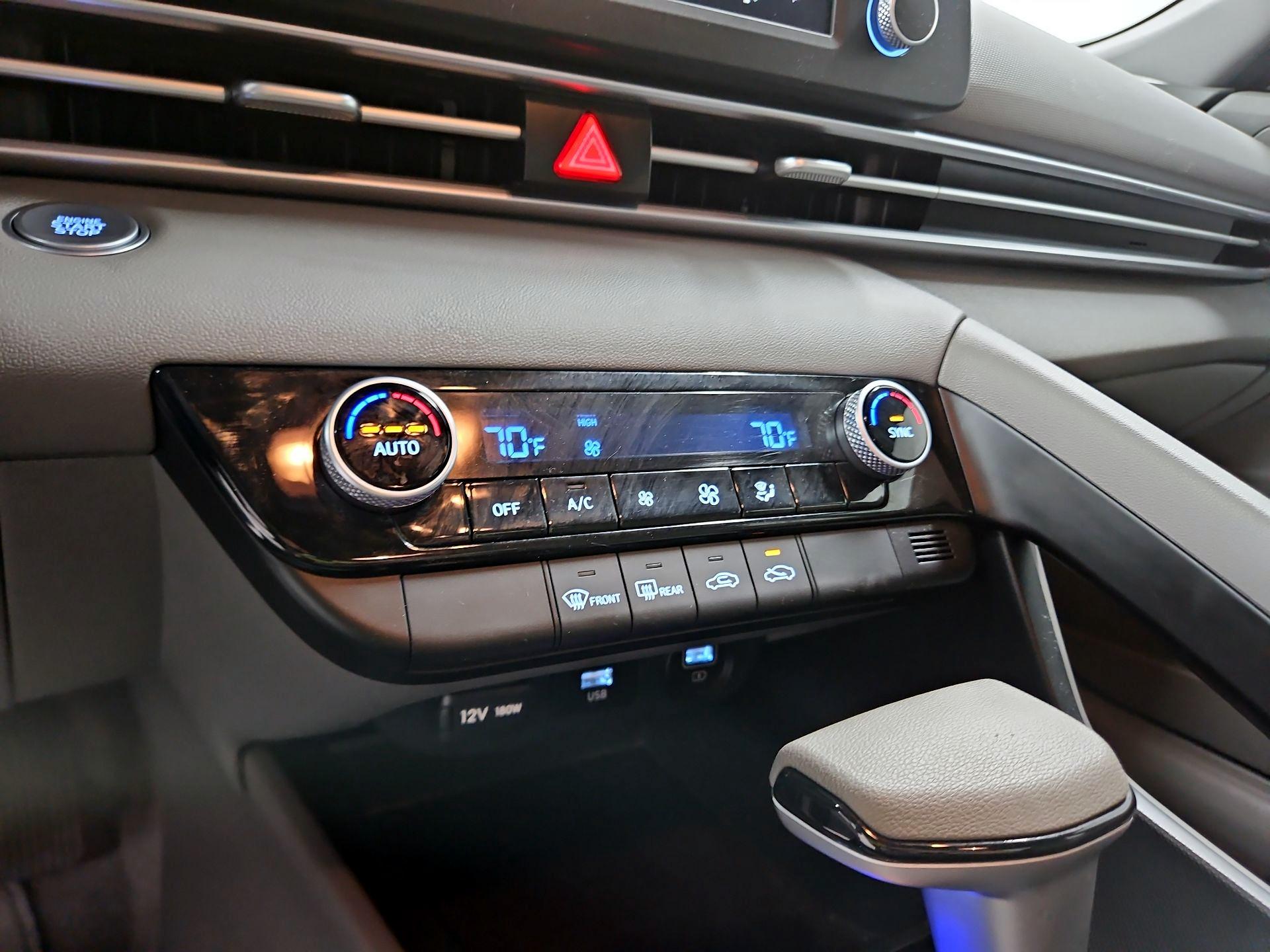 Thumbnail: 2023 Hyundai Elantra - 16