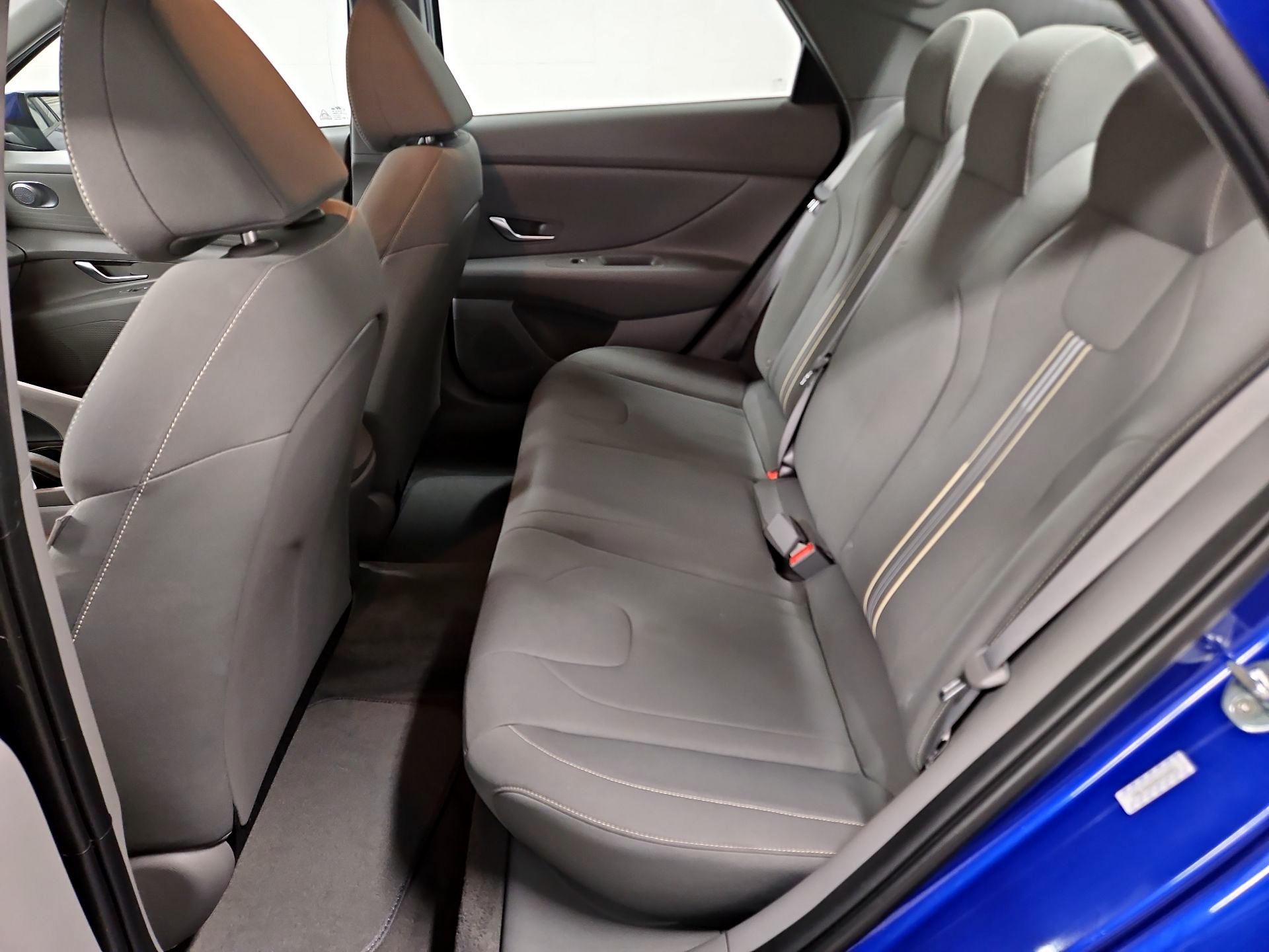 Thumbnail: 2023 Hyundai Elantra - 19