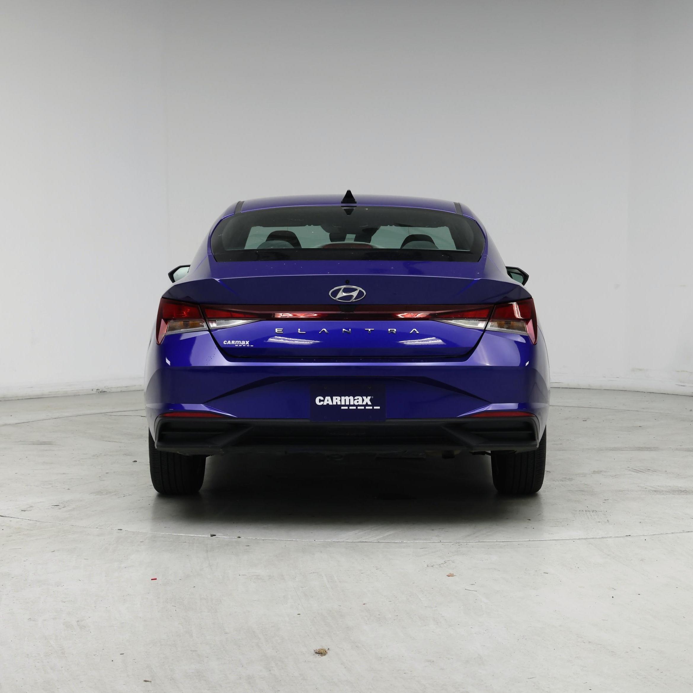 Thumbnail: 2023 Hyundai Elantra - 6