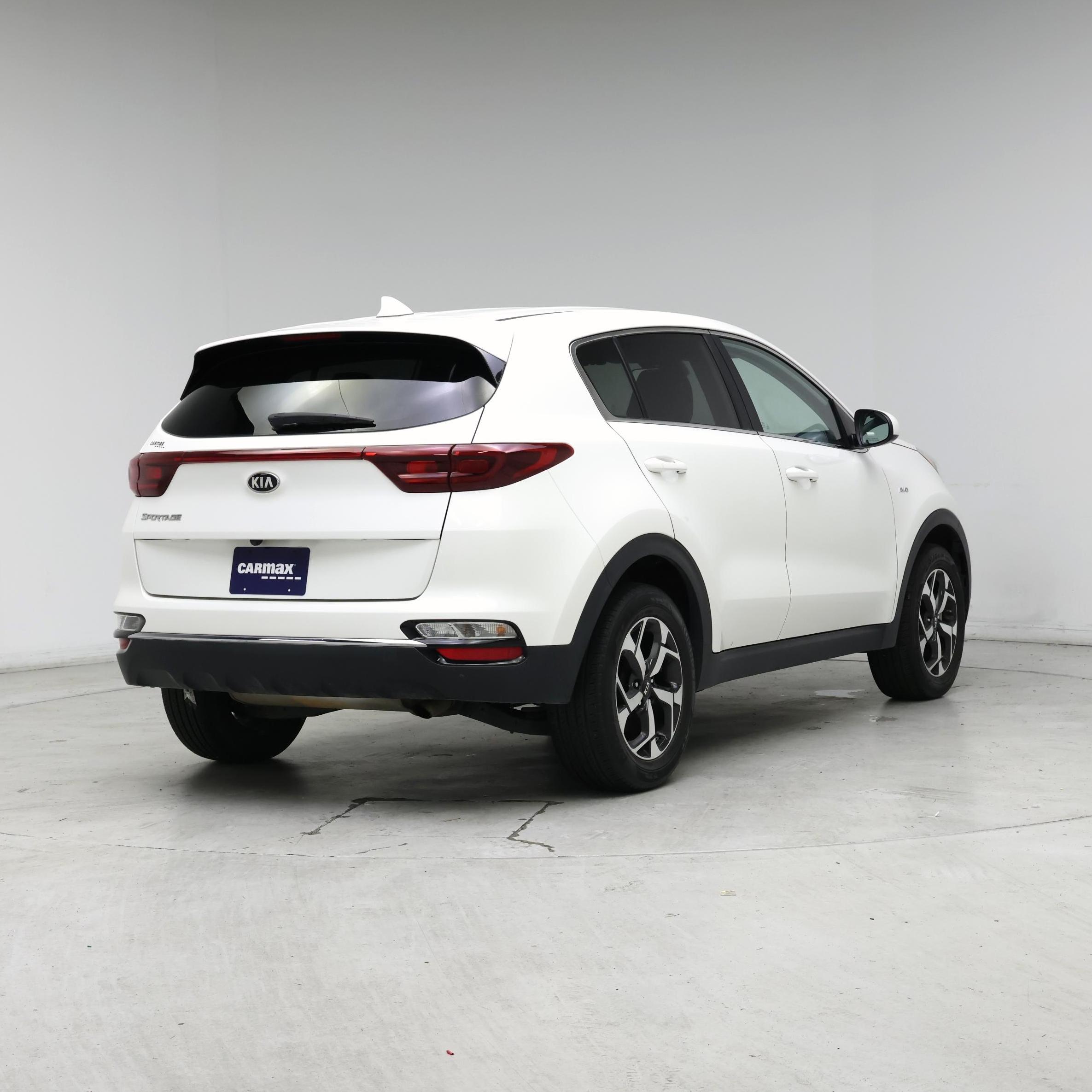 Thumbnail: 2022 Kia Sportage - 8