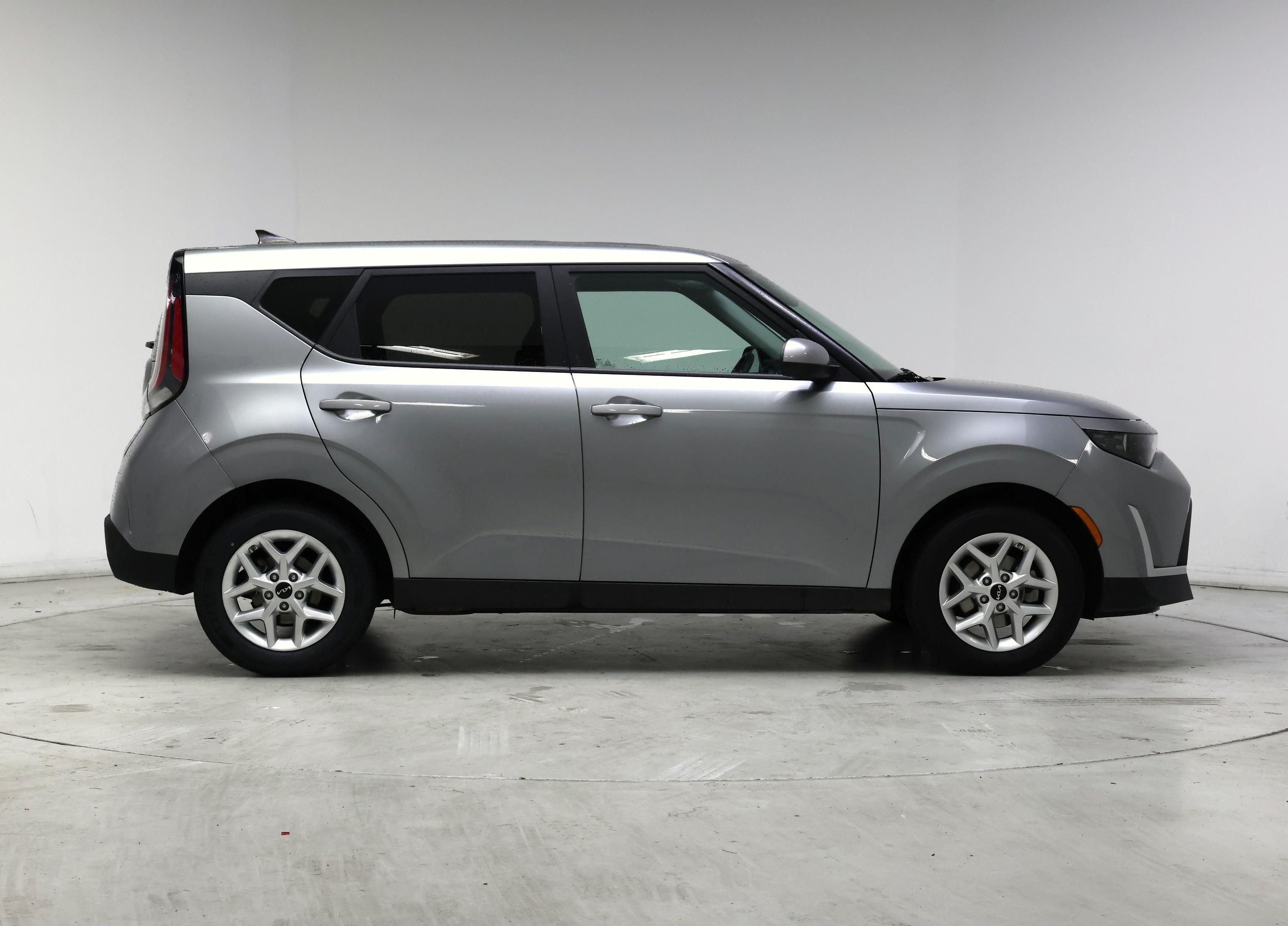 Thumbnail: 2024 Kia Soul - 7