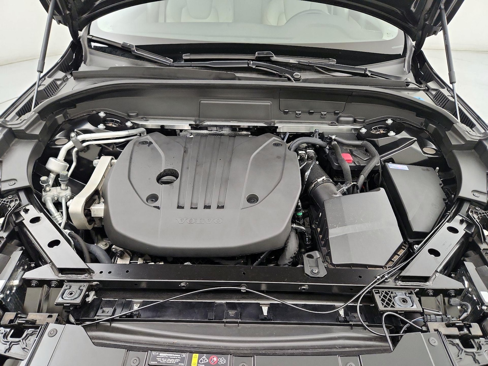 2023 Volvo XC60 Plus - Photo 23