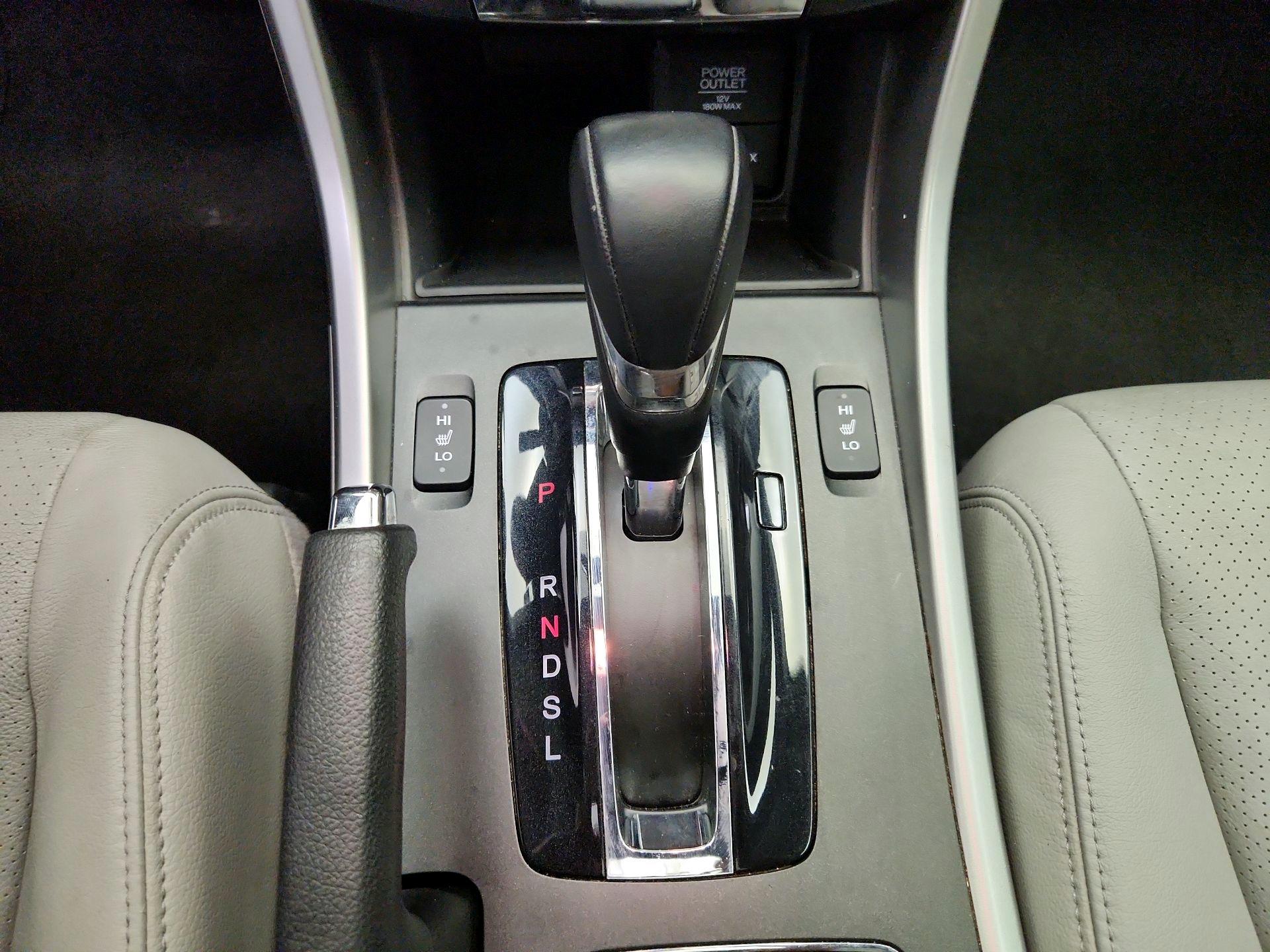 Thumbnail: 2014 Honda Accord - 17