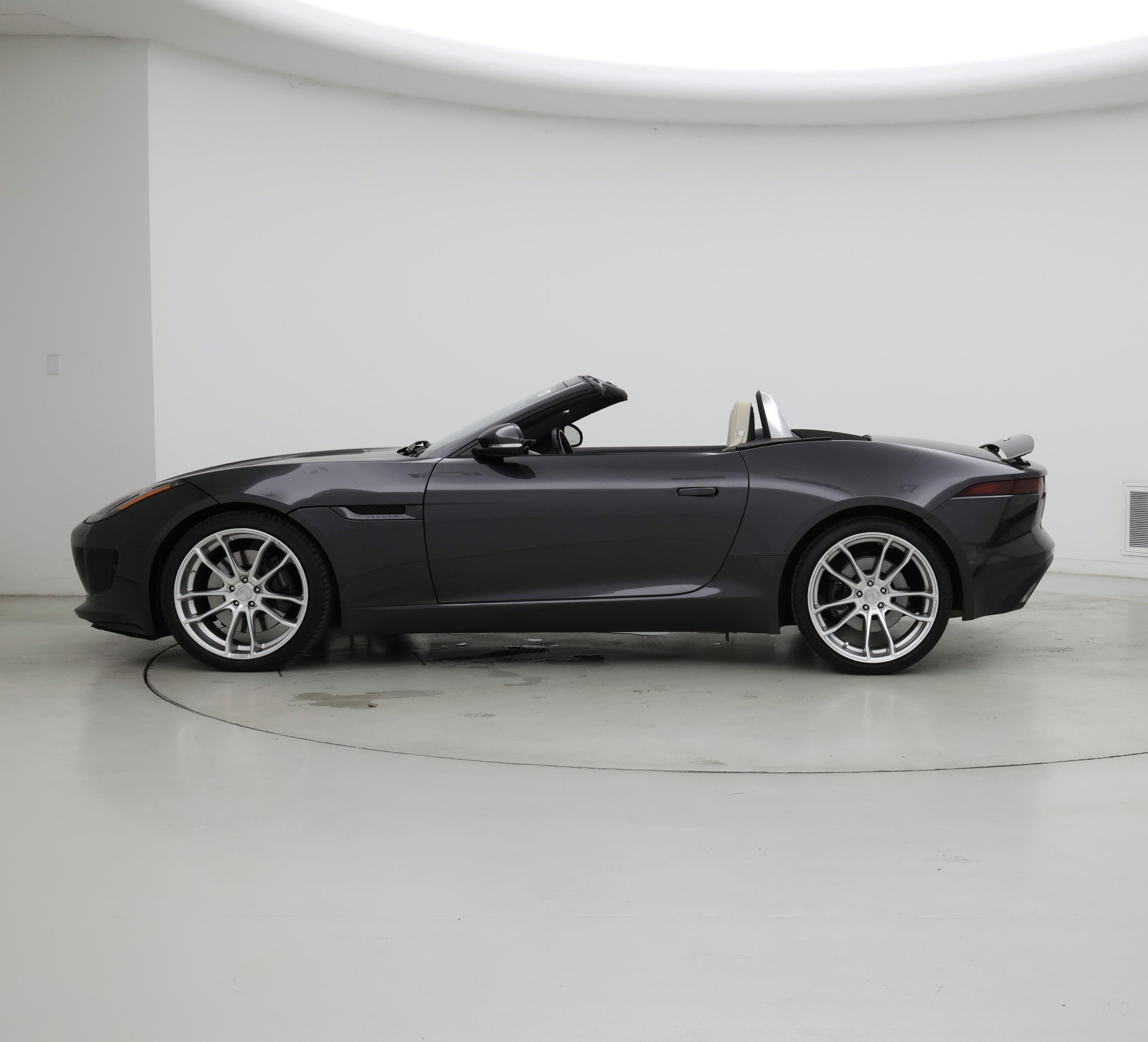 Thumbnail: 2016 Jaguar F-Type - 3