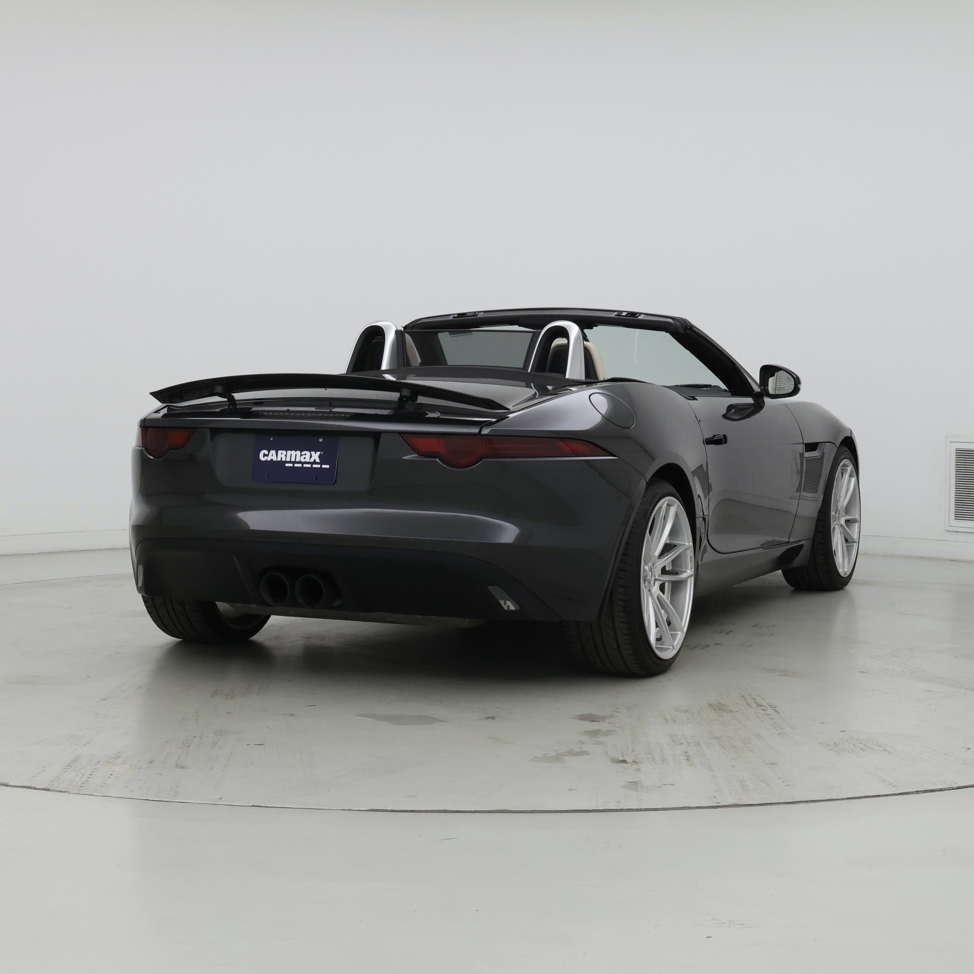 Thumbnail: 2016 Jaguar F-Type - 8