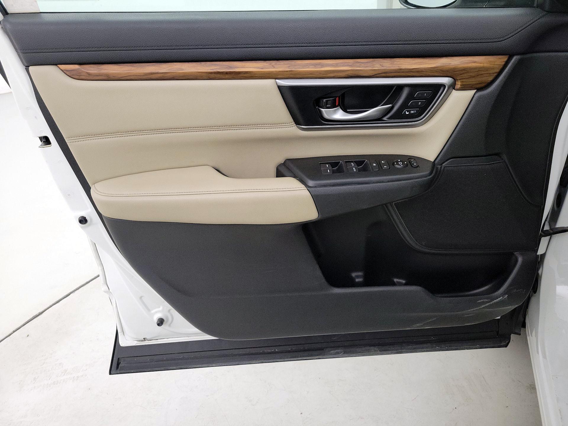 Thumbnail: 2018 Honda CR-V - 12