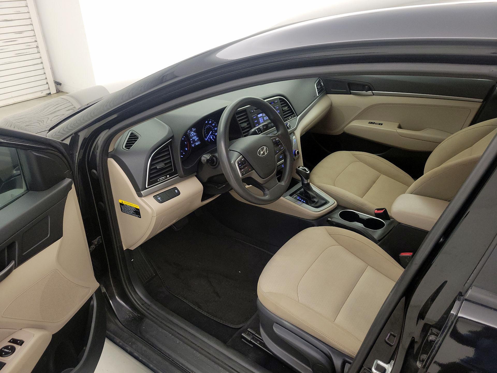 Thumbnail: 2018 Hyundai Elantra - 11