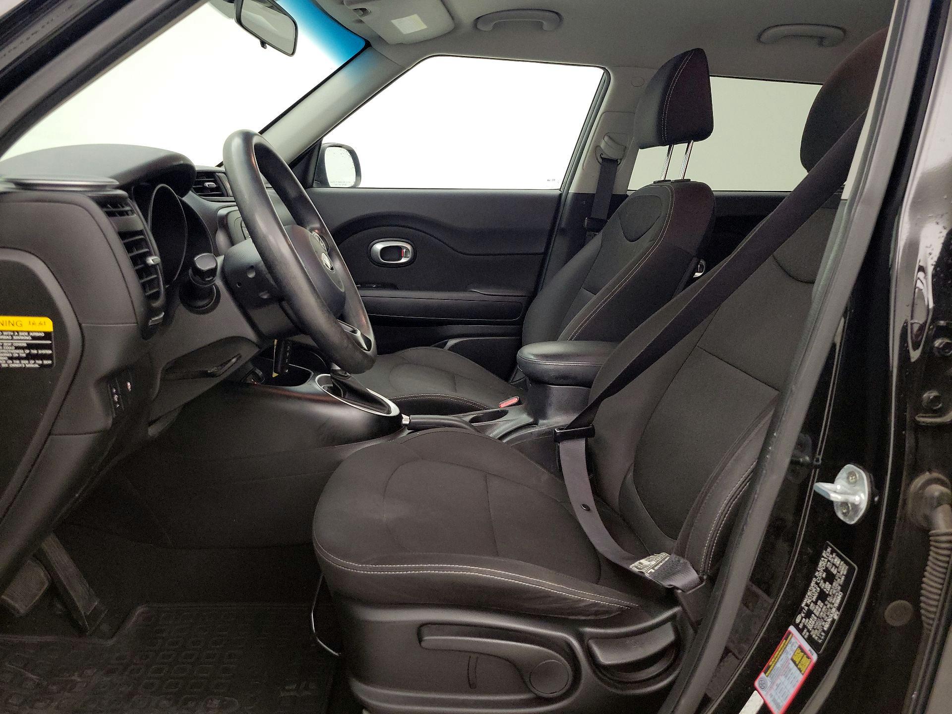 Thumbnail: 2019 Kia Soul - 9