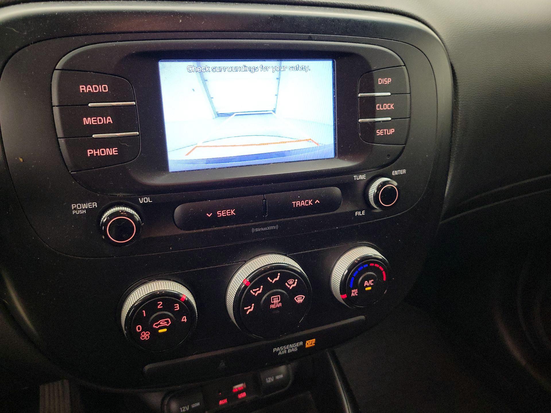 Thumbnail: 2019 Kia Soul - 12