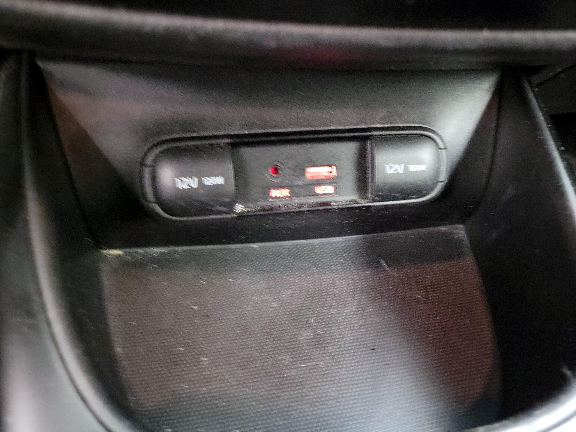 Thumbnail: 2019 Kia Soul - 16