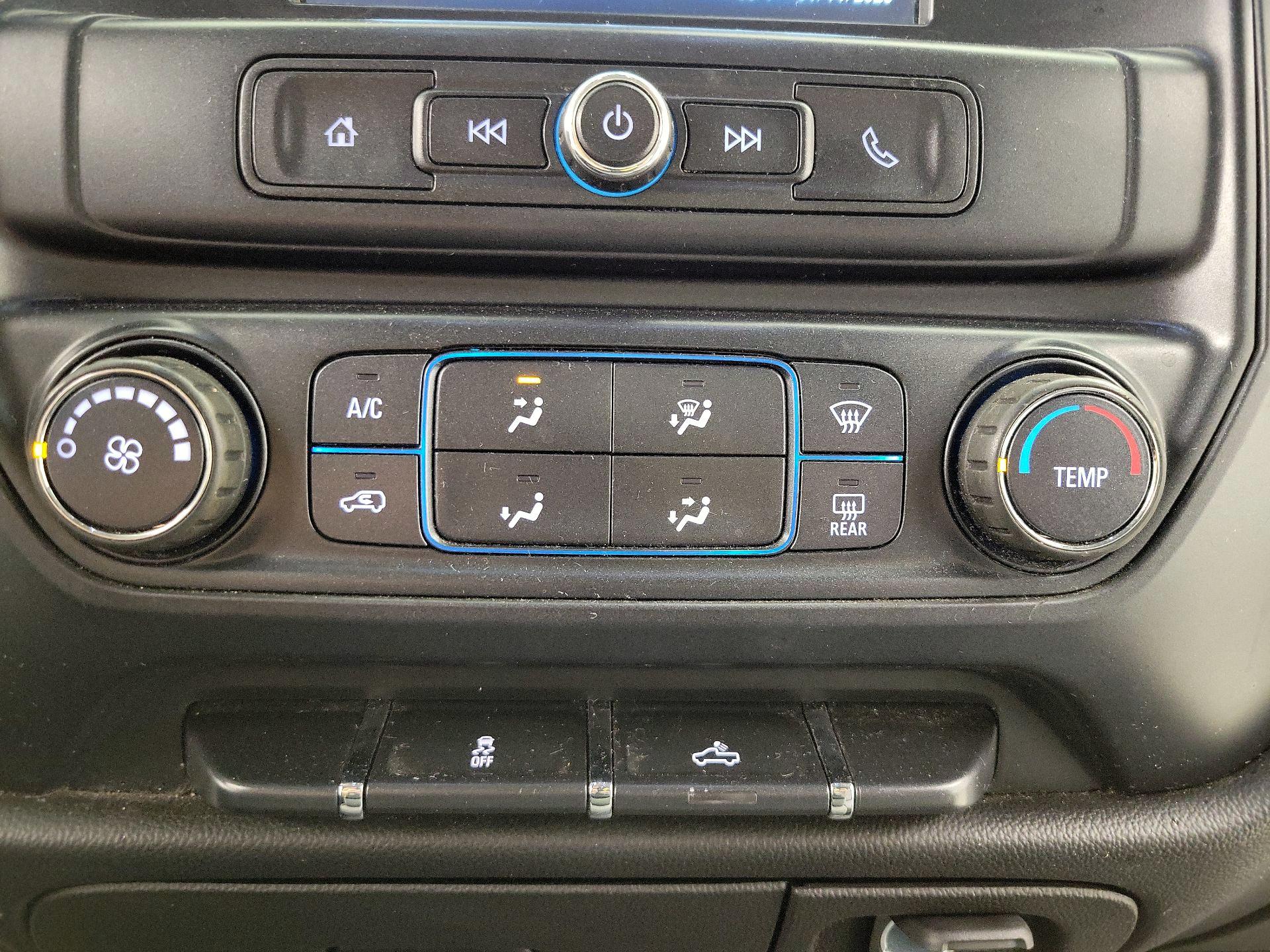 Thumbnail: 2017 Chevrolet Silverado 1500 - 16