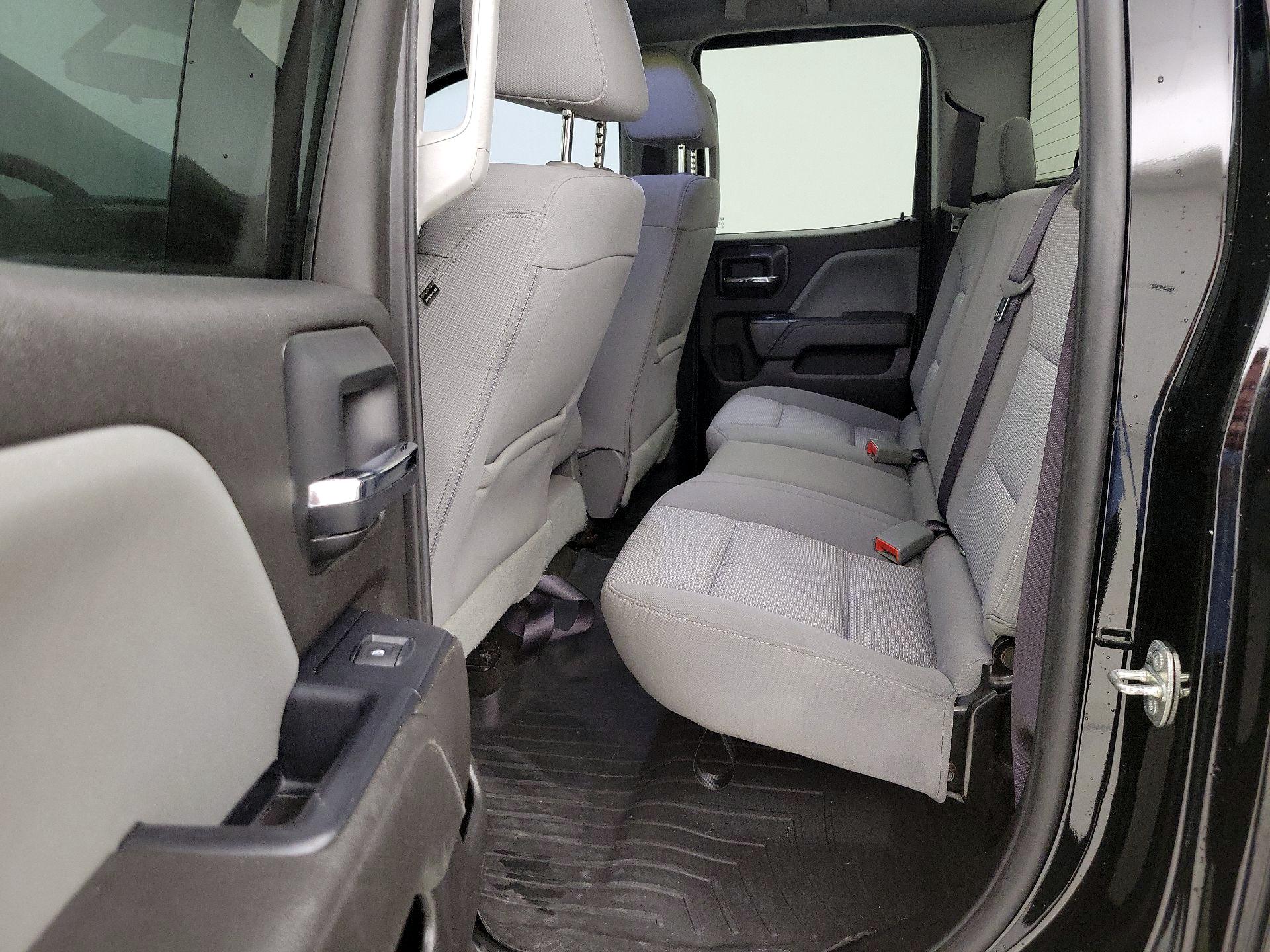 Thumbnail: 2017 Chevrolet Silverado 1500 - 19