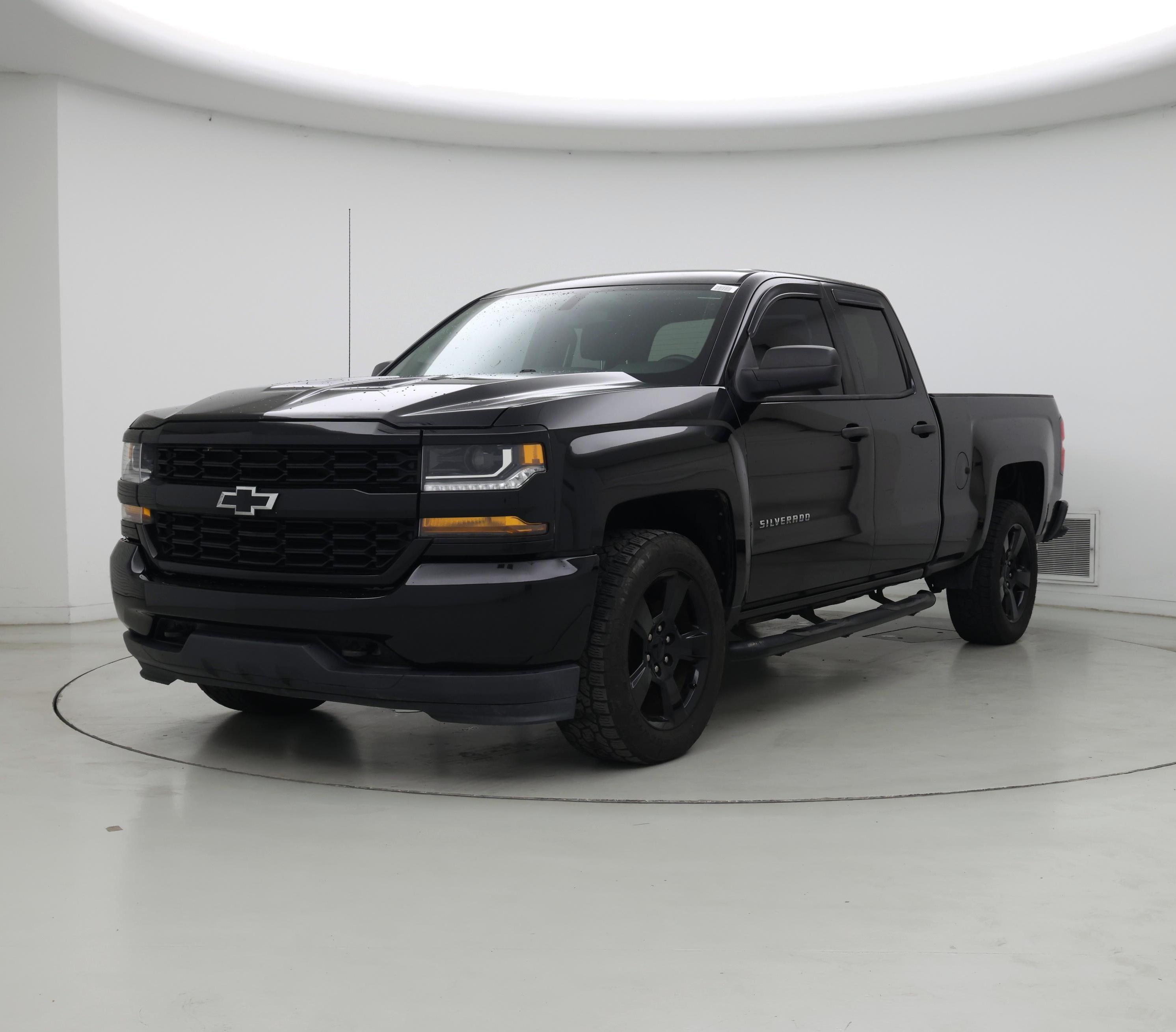 Thumbnail: 2017 Chevrolet Silverado 1500 - 4