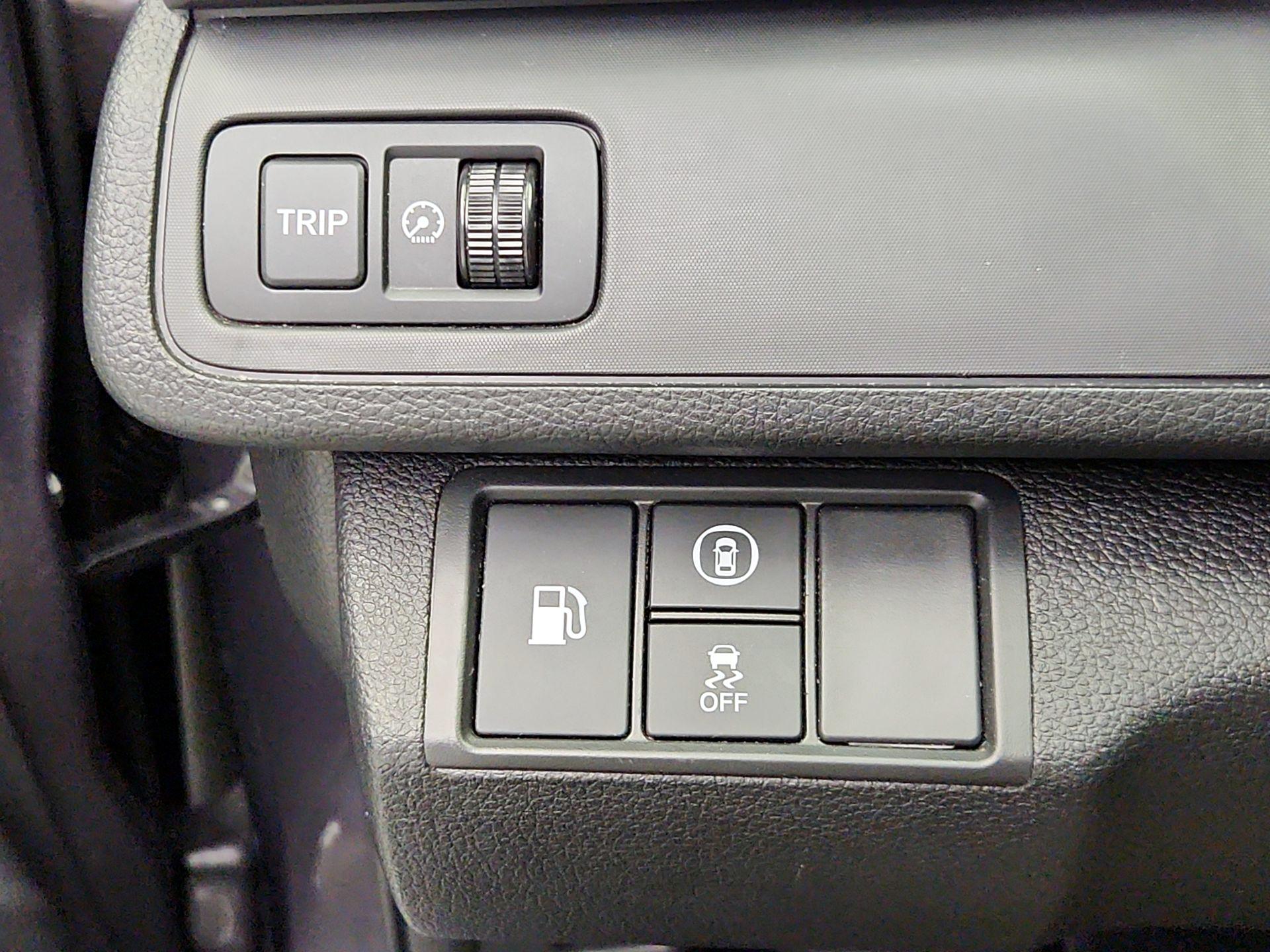 Thumbnail: 2021 Honda Insight - 13