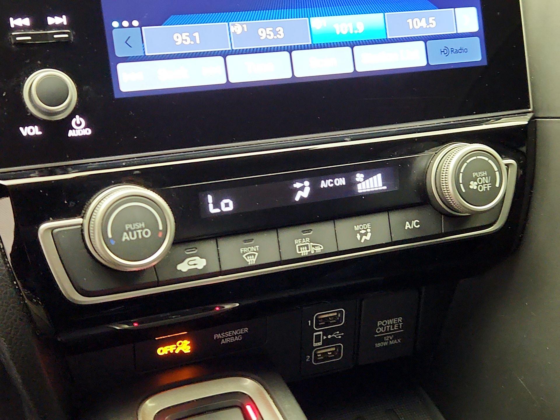 Thumbnail: 2021 Honda Insight - 16