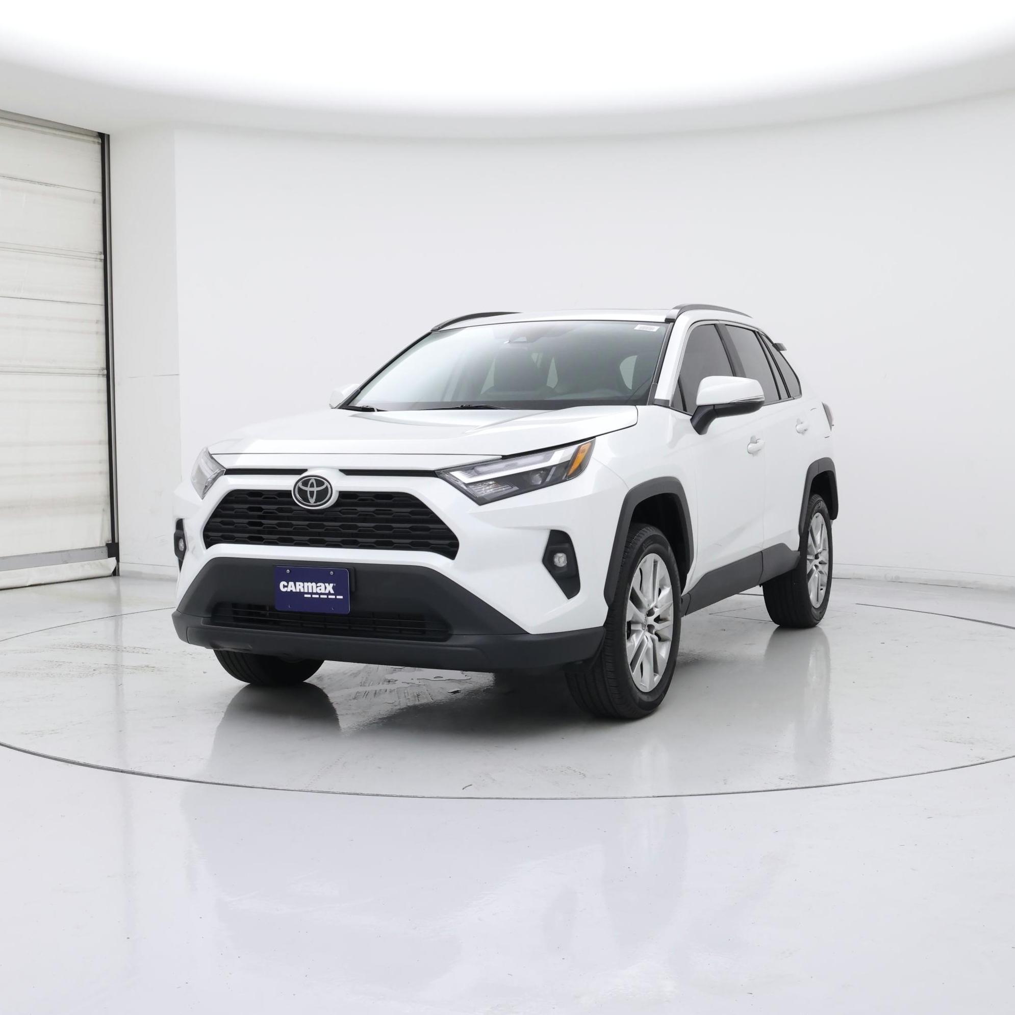Thumbnail: 2023 Toyota RAV4 - 4