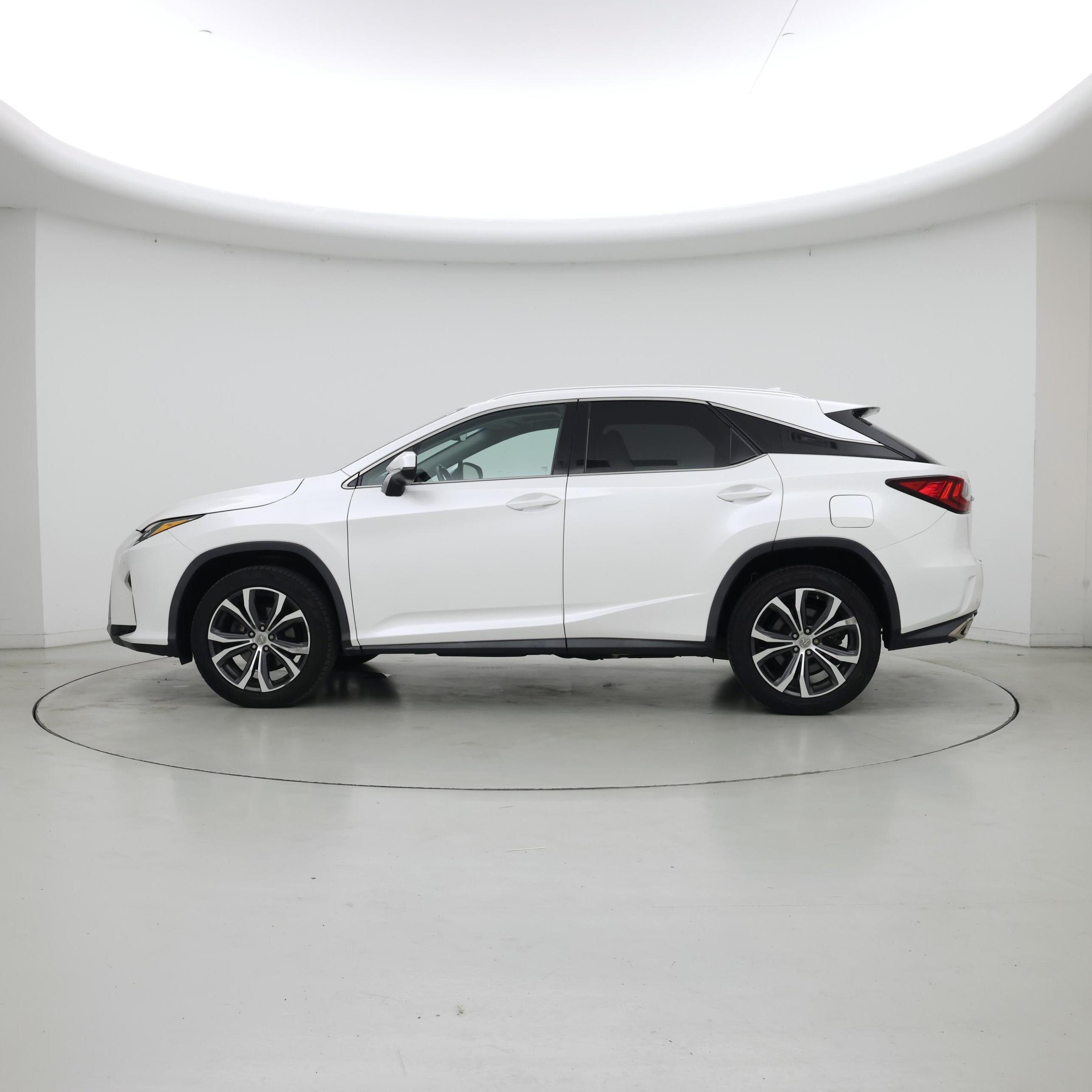 Thumbnail: 2016 Lexus RX - 3