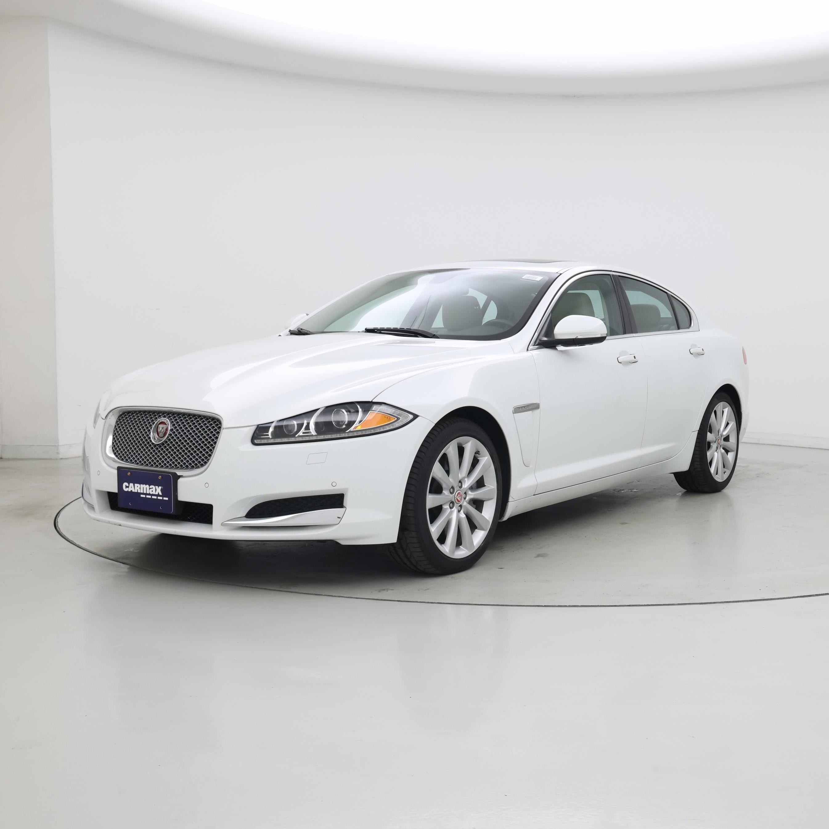 Thumbnail: 2015 Jaguar XF - 4