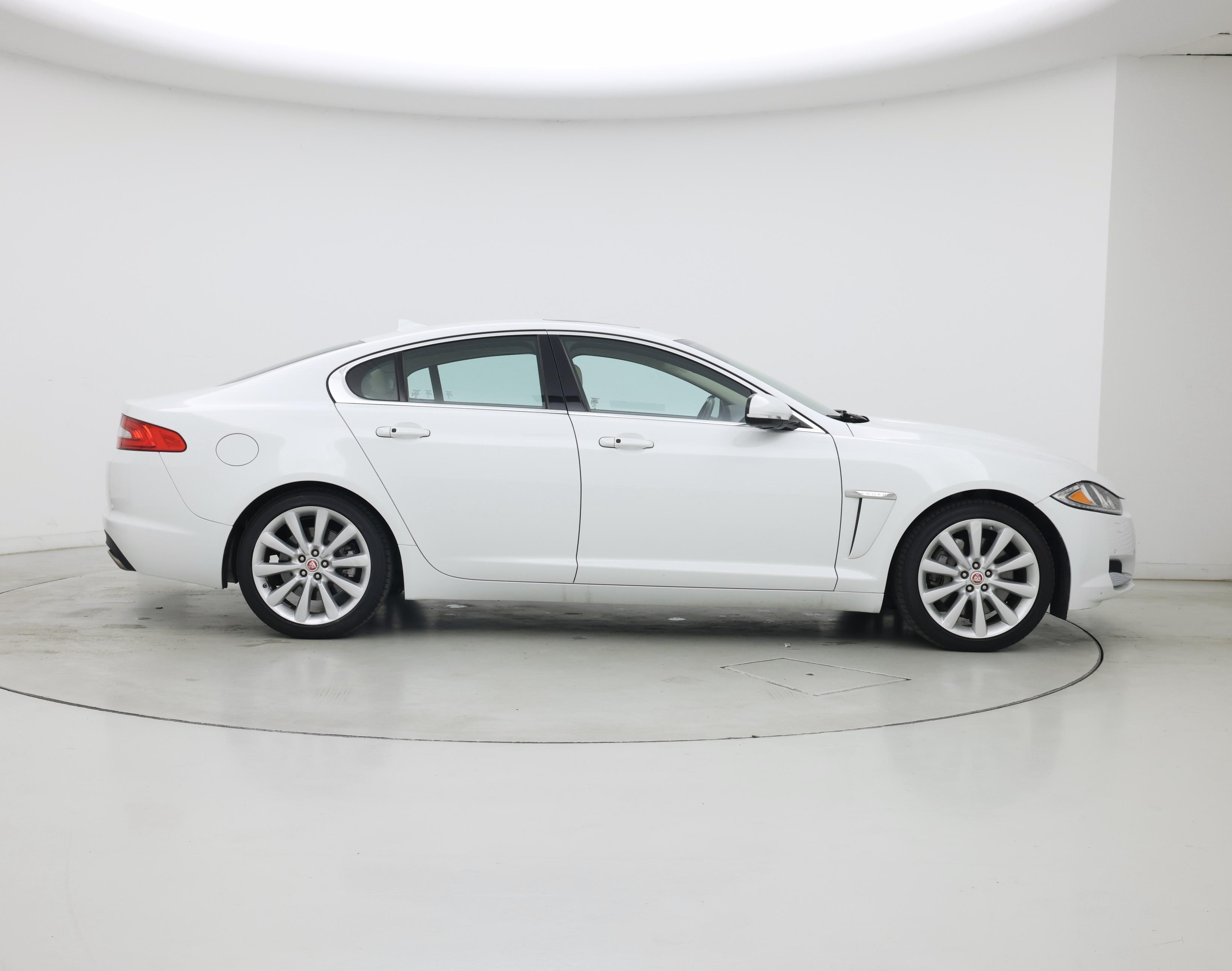 Thumbnail: 2015 Jaguar XF - 7