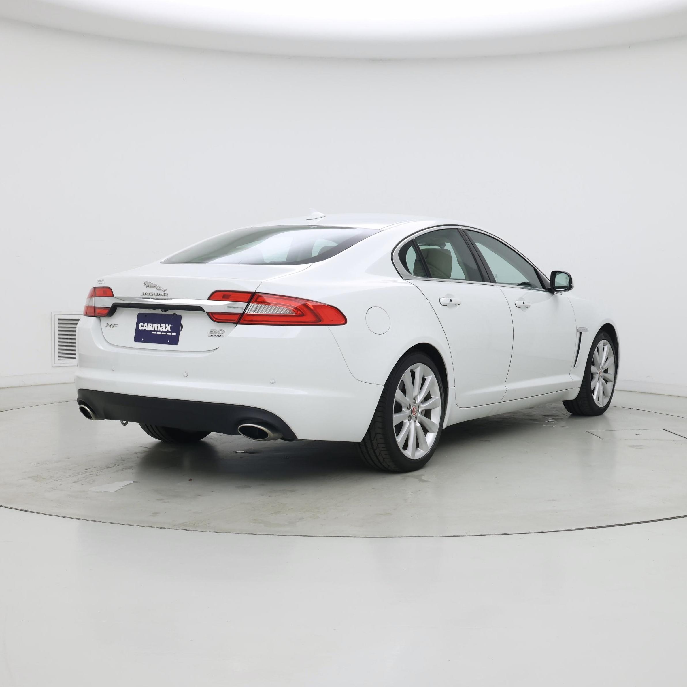 Thumbnail: 2015 Jaguar XF - 8