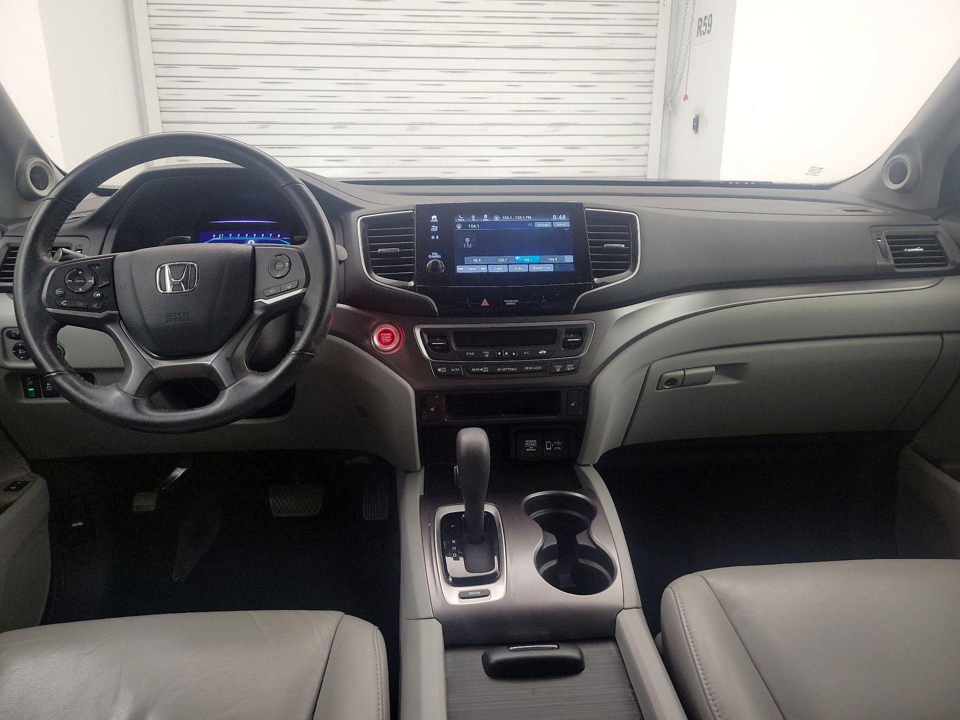 Thumbnail: 2020 Honda Pilot - 9