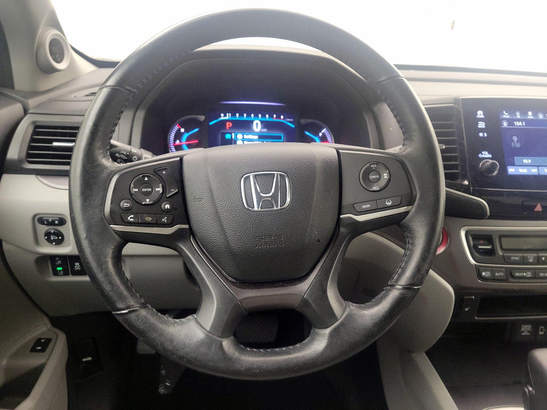 Thumbnail: 2020 Honda Pilot - 10