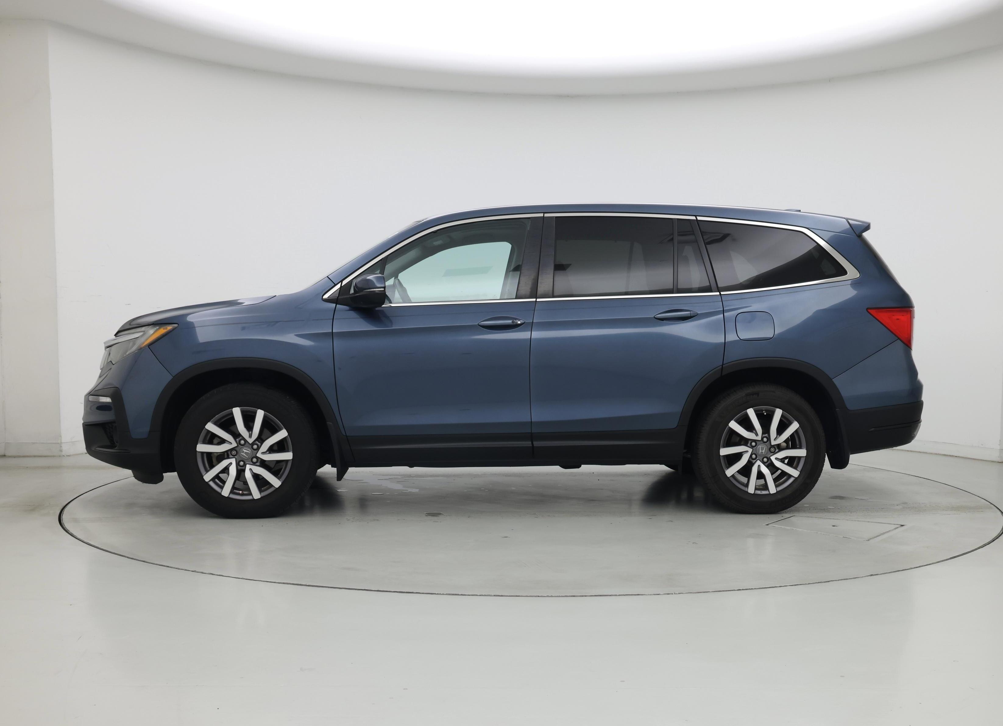 Thumbnail: 2020 Honda Pilot - 3