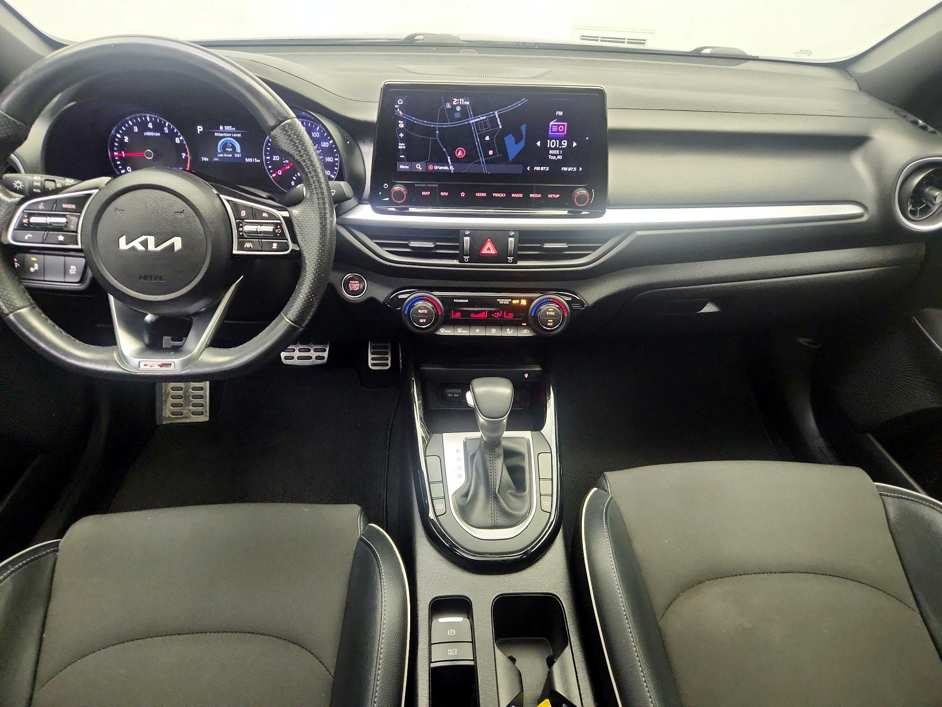 Thumbnail: 2023 Kia Forte - 9