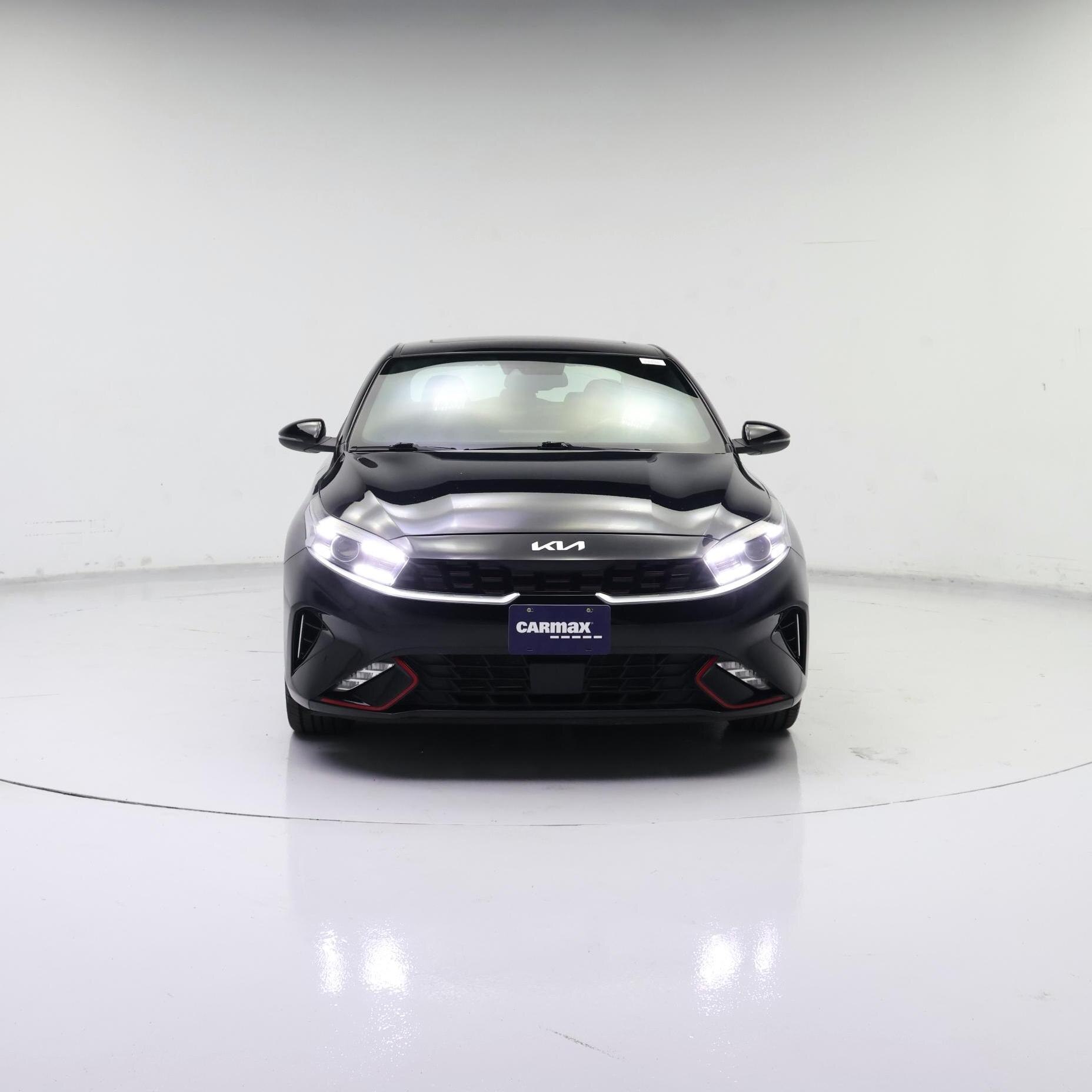 Thumbnail: 2023 Kia Forte - 5