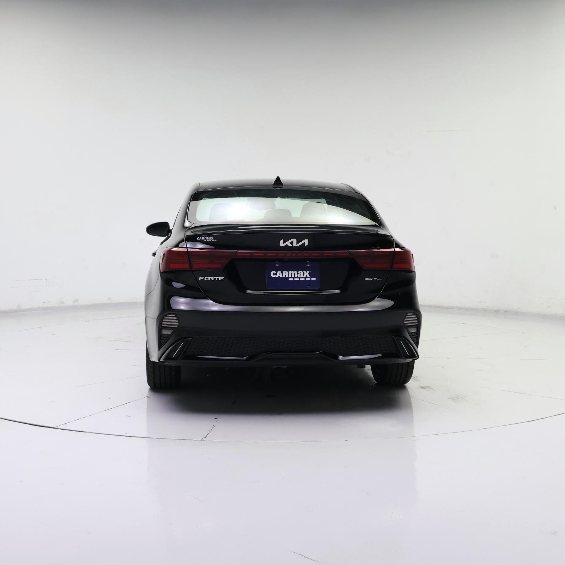 Thumbnail: 2023 Kia Forte - 6